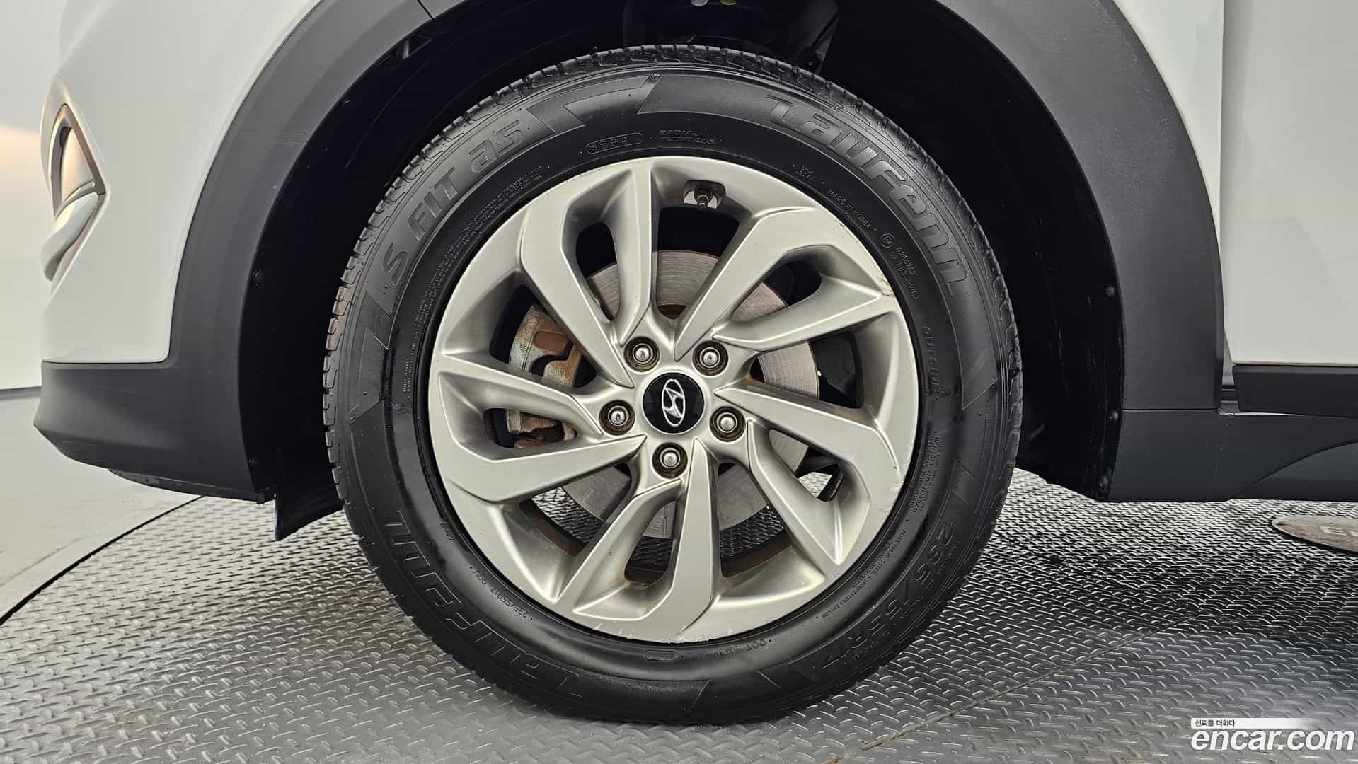 Tucson Hyundai 2017.6-OUTER-005