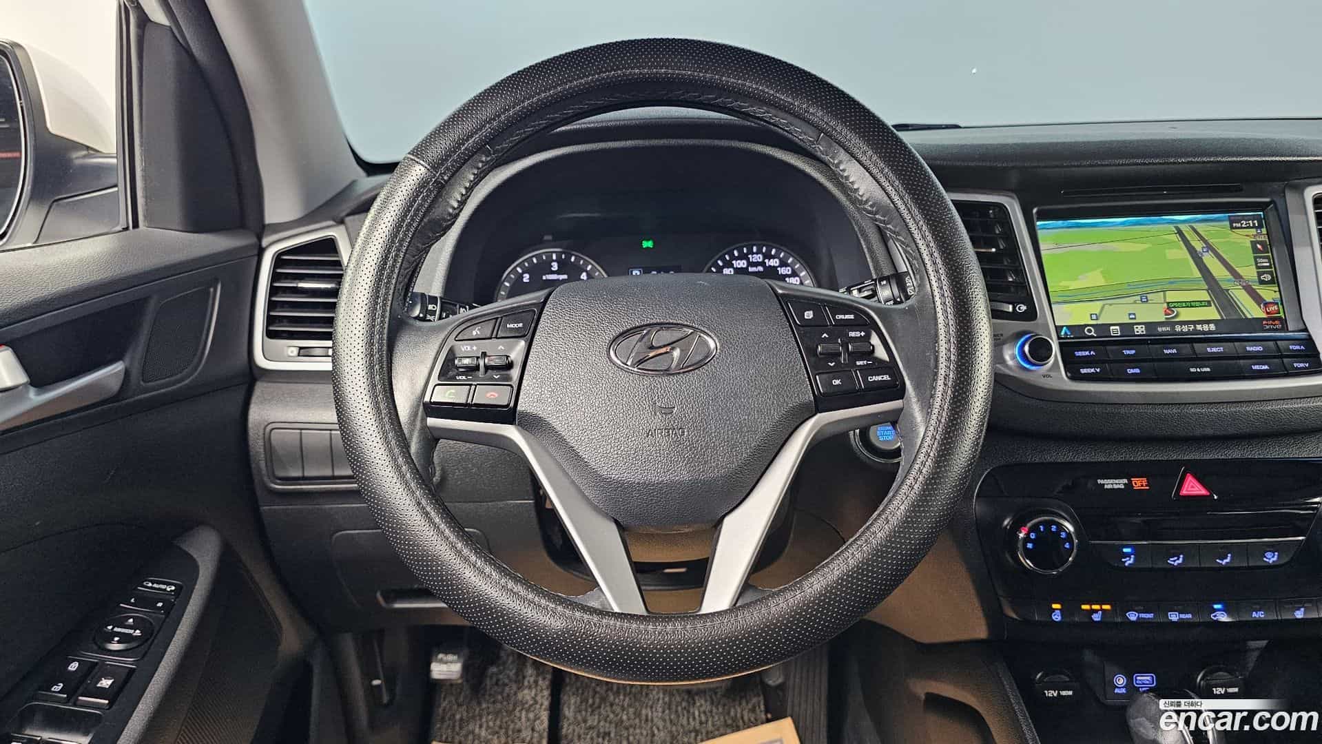 Tucson Hyundai 2017.6-OPTION-017