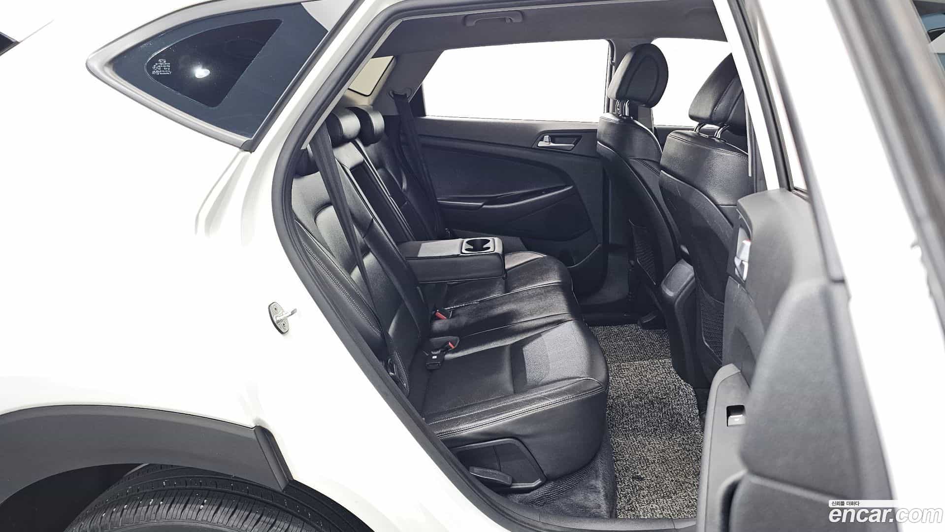 Tucson Hyundai 2017.6-OPTION-021
