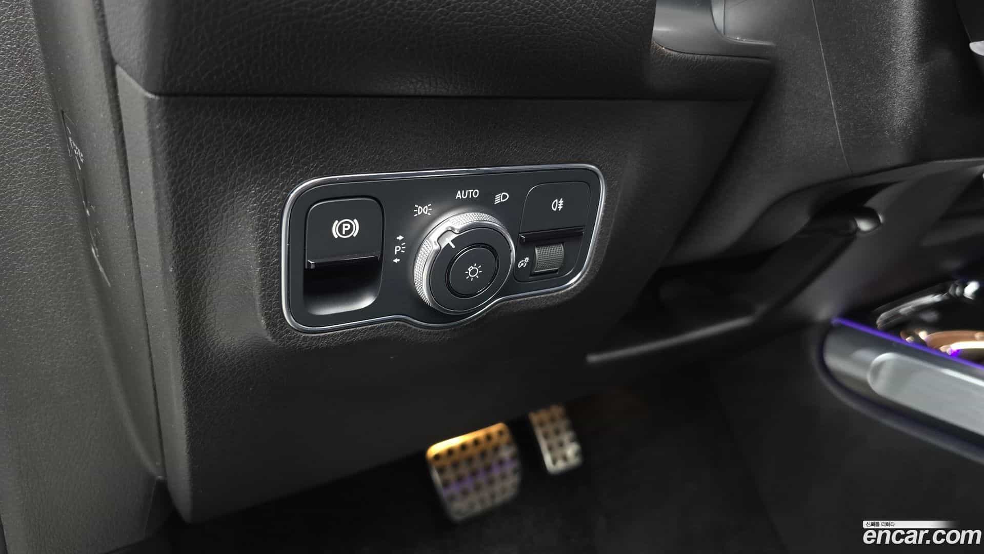 GLB-Class Mercedes-Benz 2021.2-OPTION-040