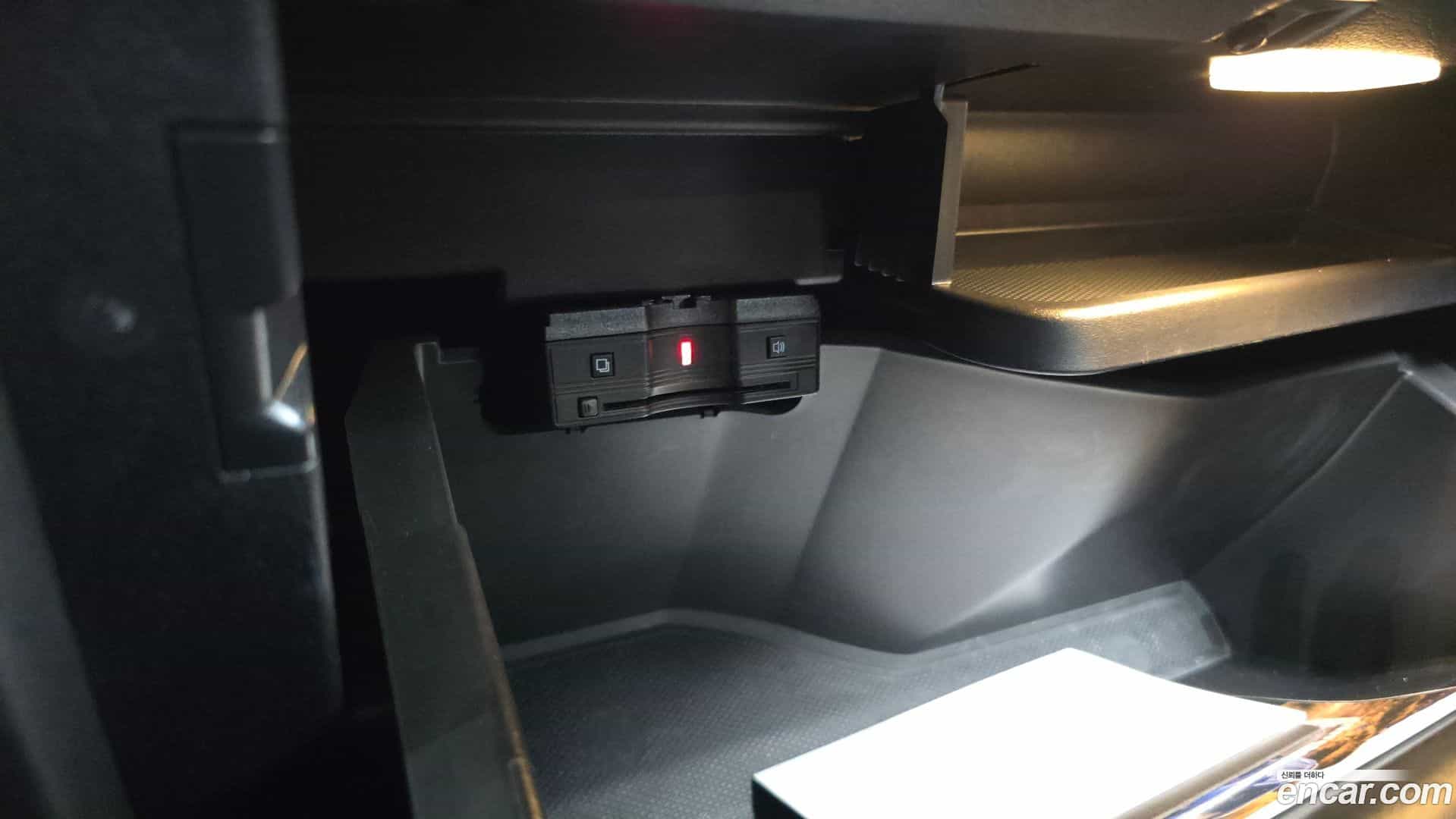 GLB-Class Mercedes-Benz 2021.2-OPTION-041