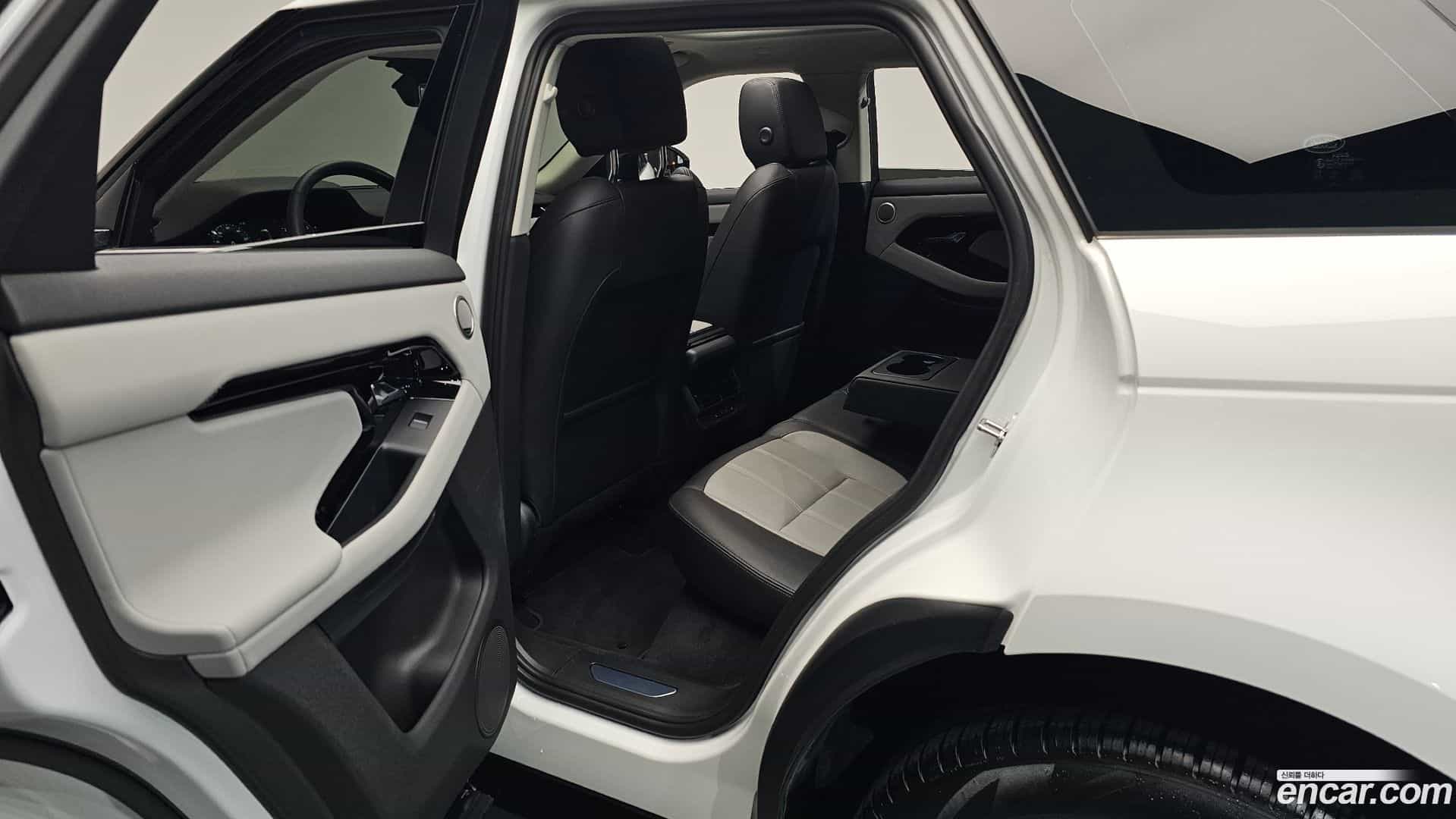 Range Rover Evoque Land Rover 2025.2-OPTION-015