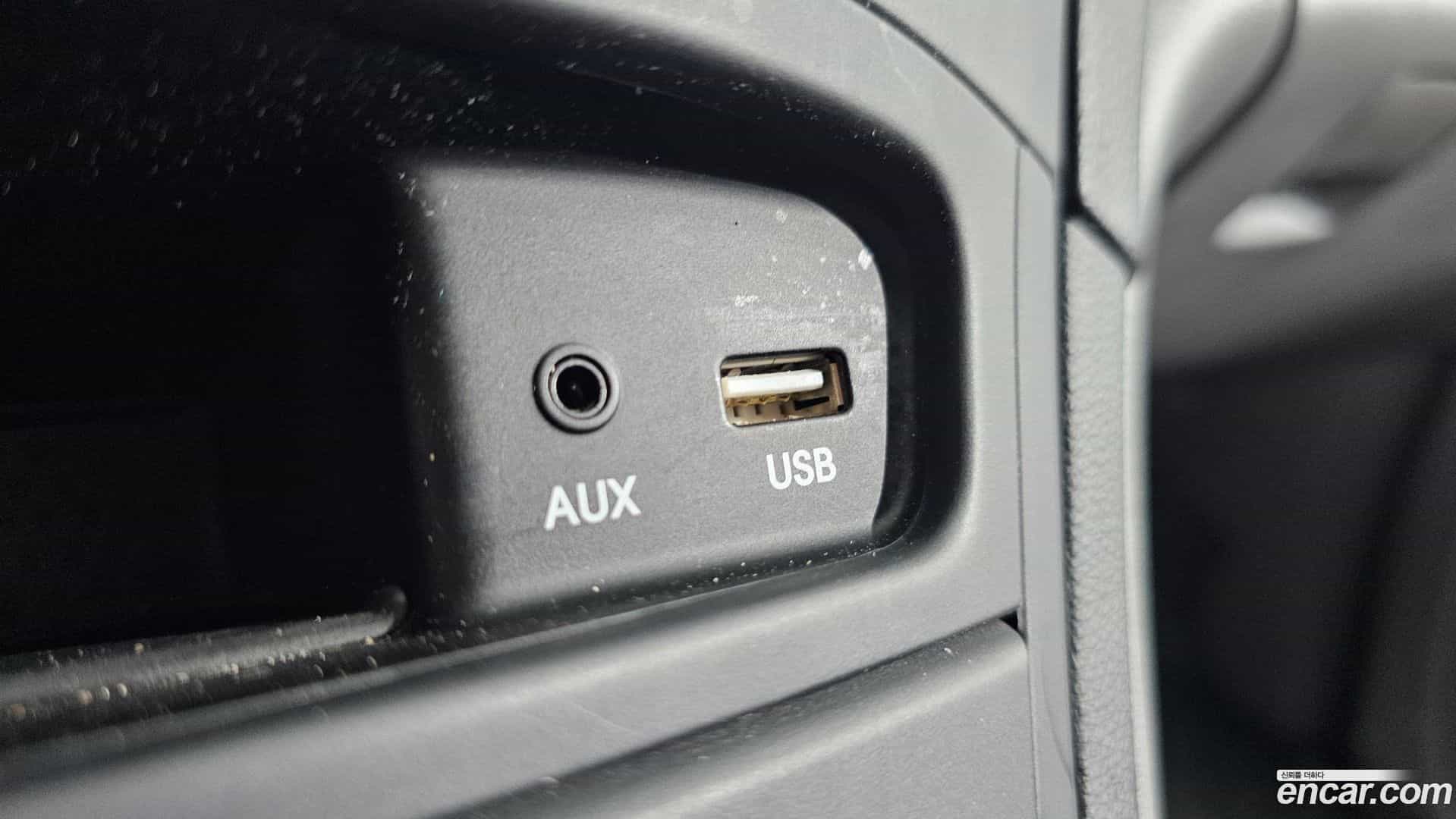 Starex Hyundai 2019.3-OPTION-018