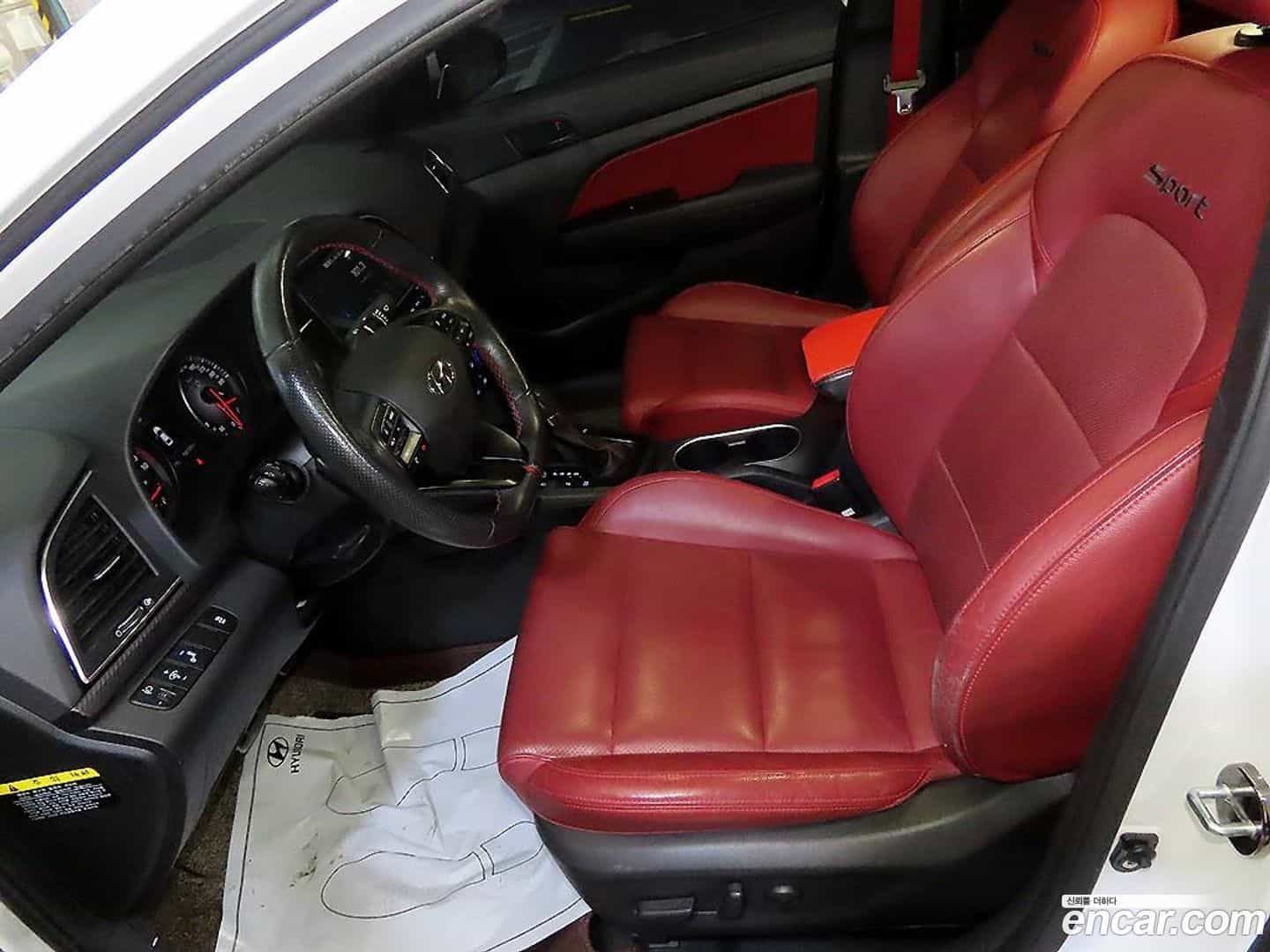 AVANTE Hyundai 2017.6-OUTER-006