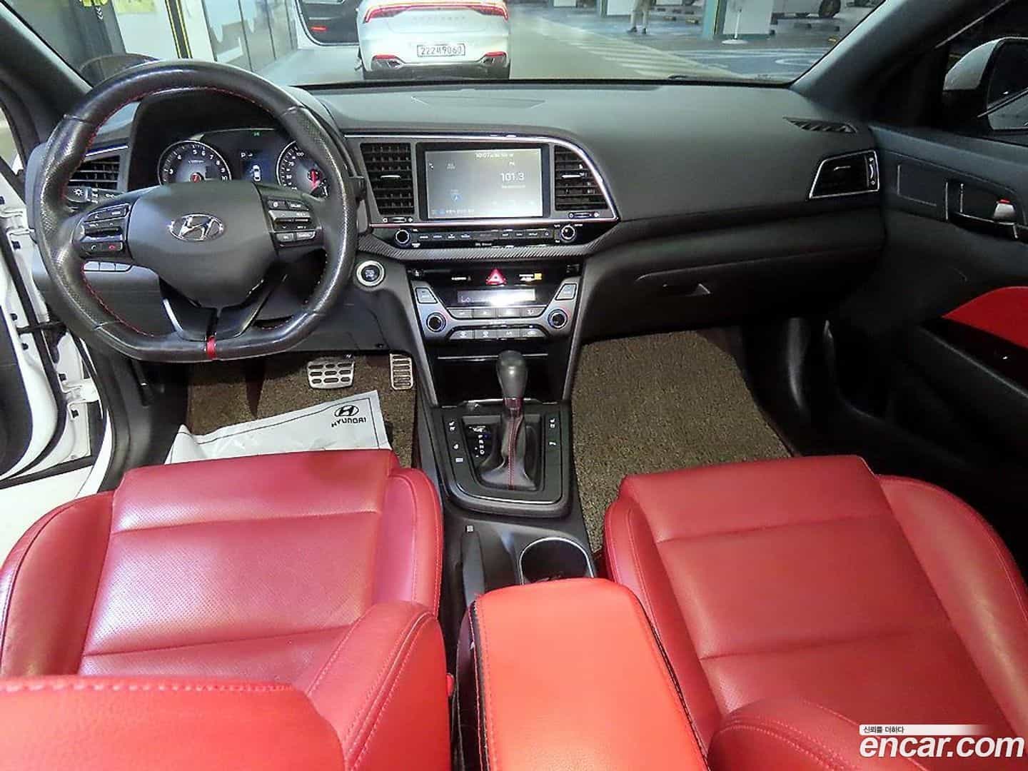AVANTE Hyundai 2017.6-INNER-010