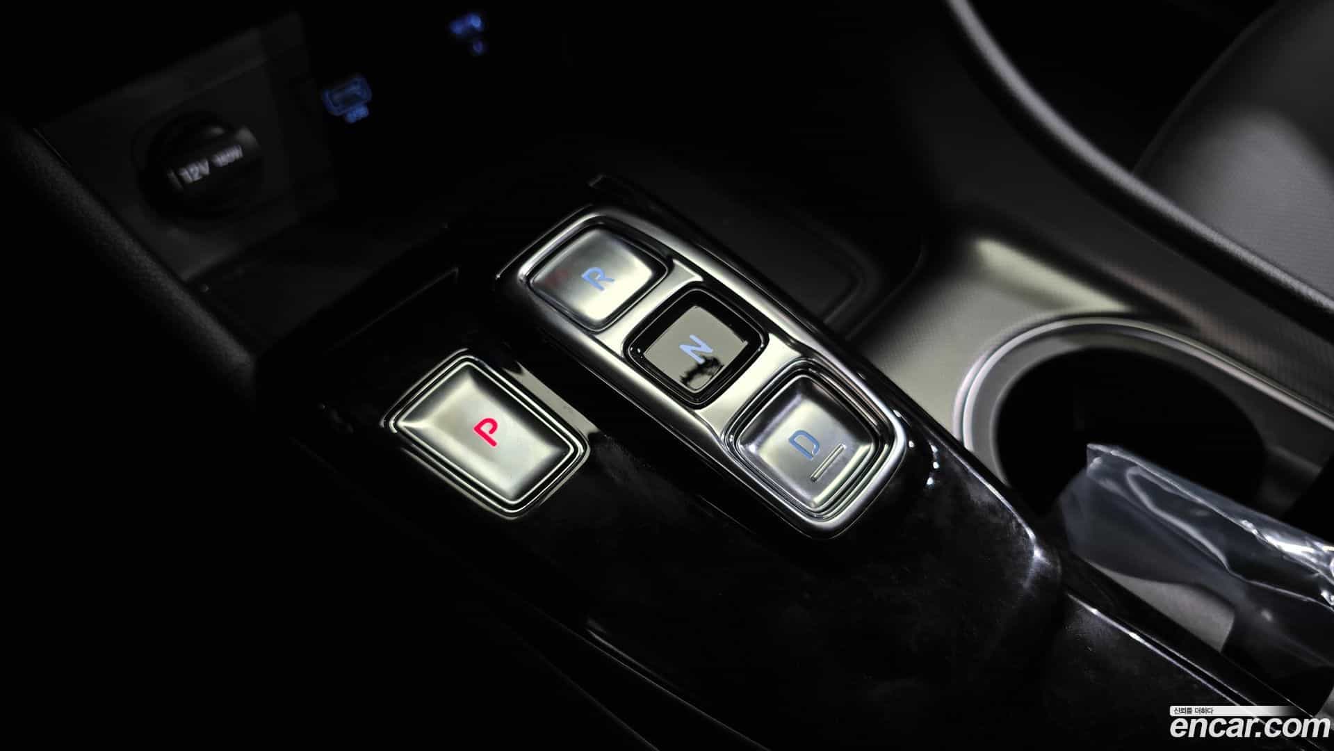 Sonata Hyundai 2022.2-INNER-009