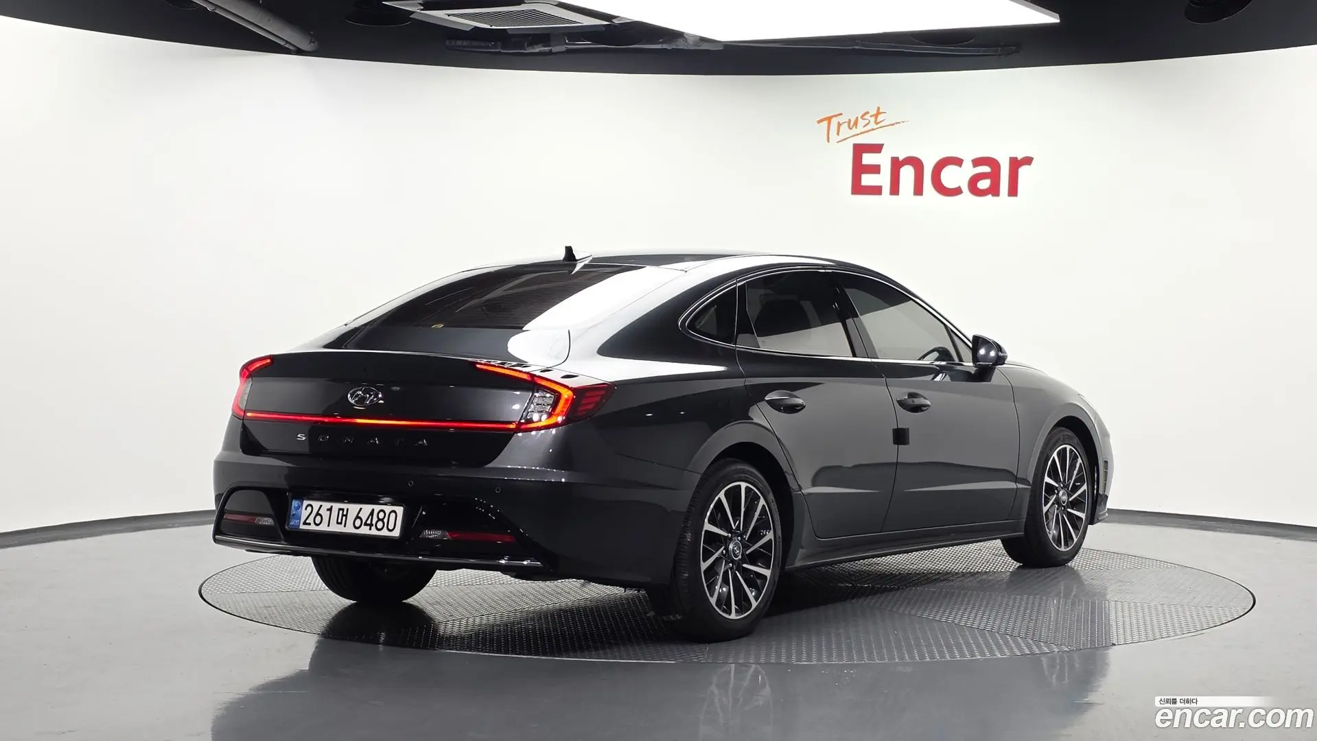 Main__Slider__Photo:Sonata Hyundai 2022.7-1