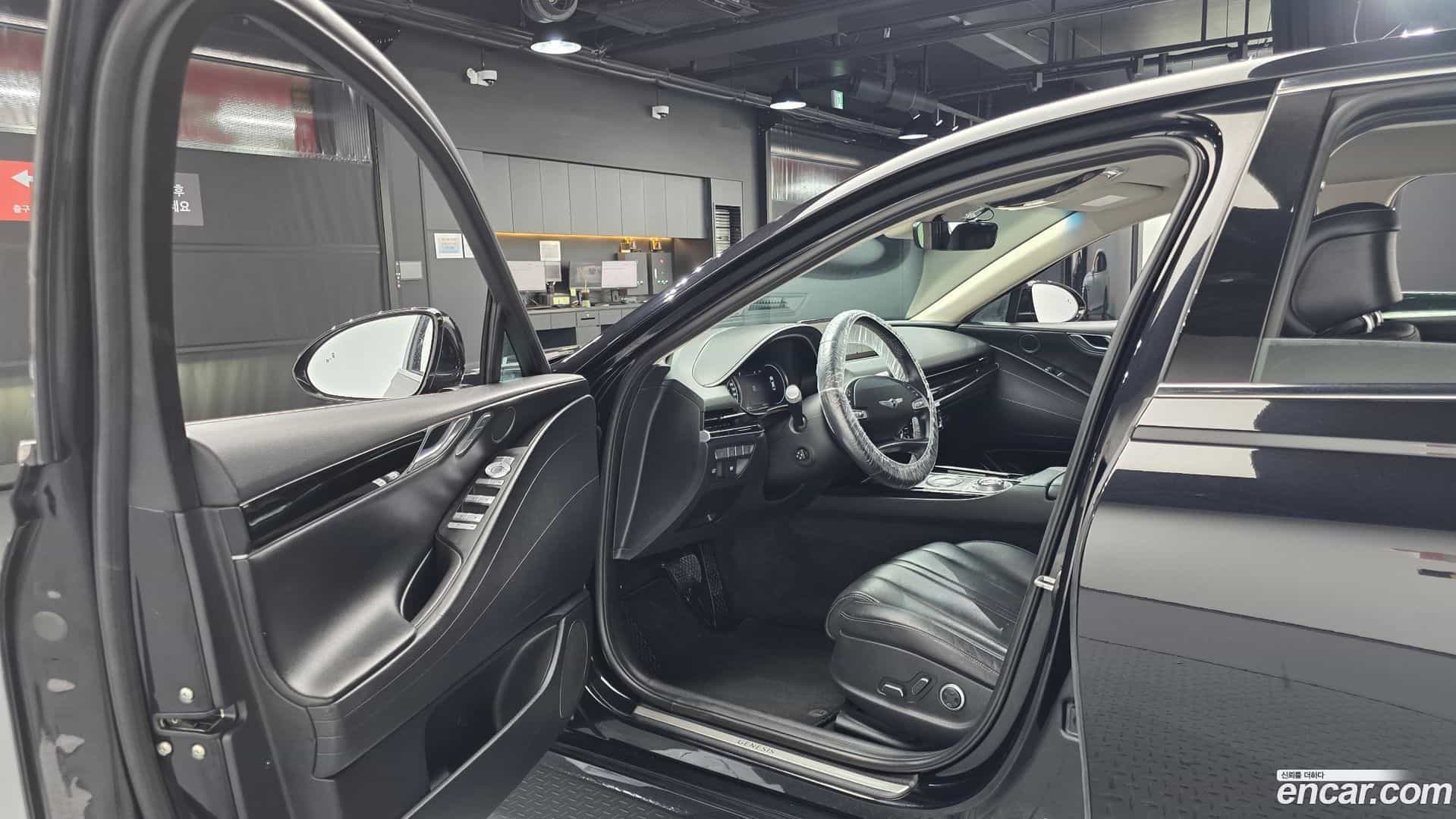 G80 Genesis 2021.0-INNER-010