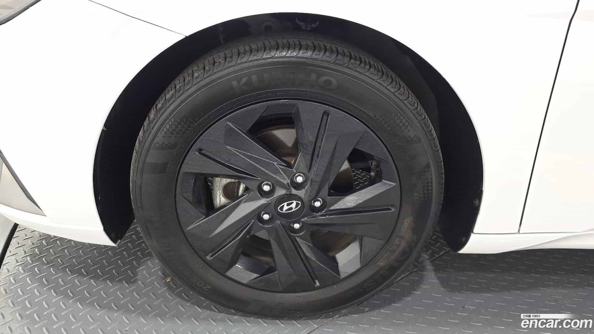 AVANTE Hyundai 2023.2-OUTER-005