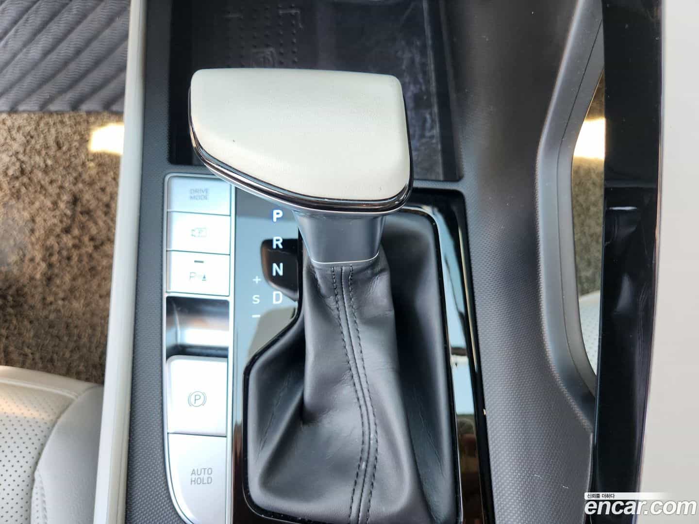 AVANTE Hyundai 2021.2-INNER-009