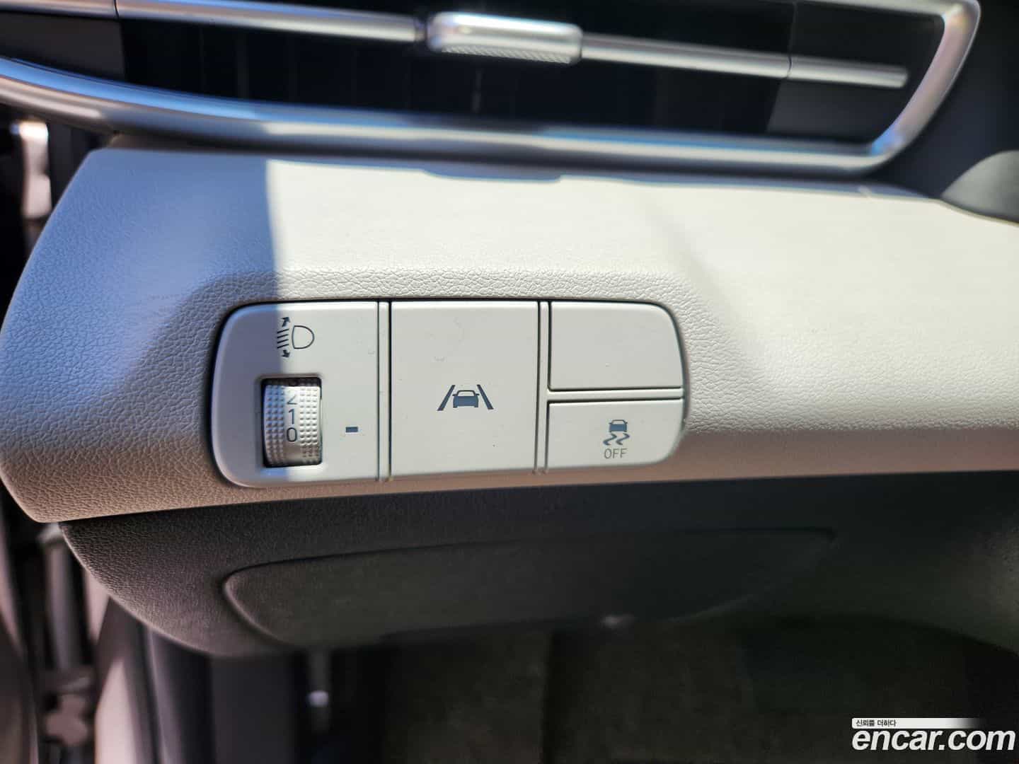 AVANTE Hyundai 2021.2-OPTION-017