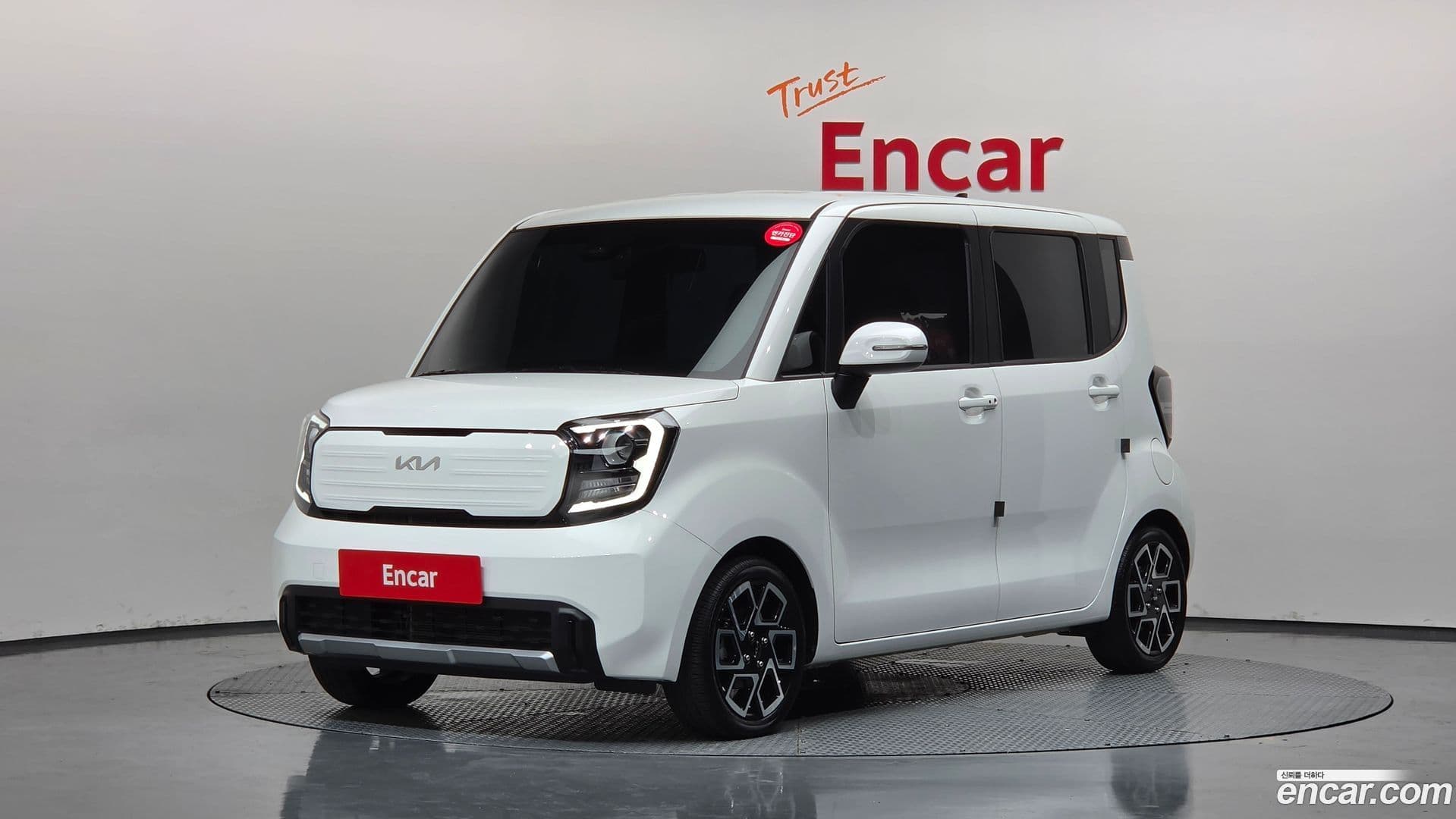 Main__Slider__Photo:RAY Kia 2025.0-0
