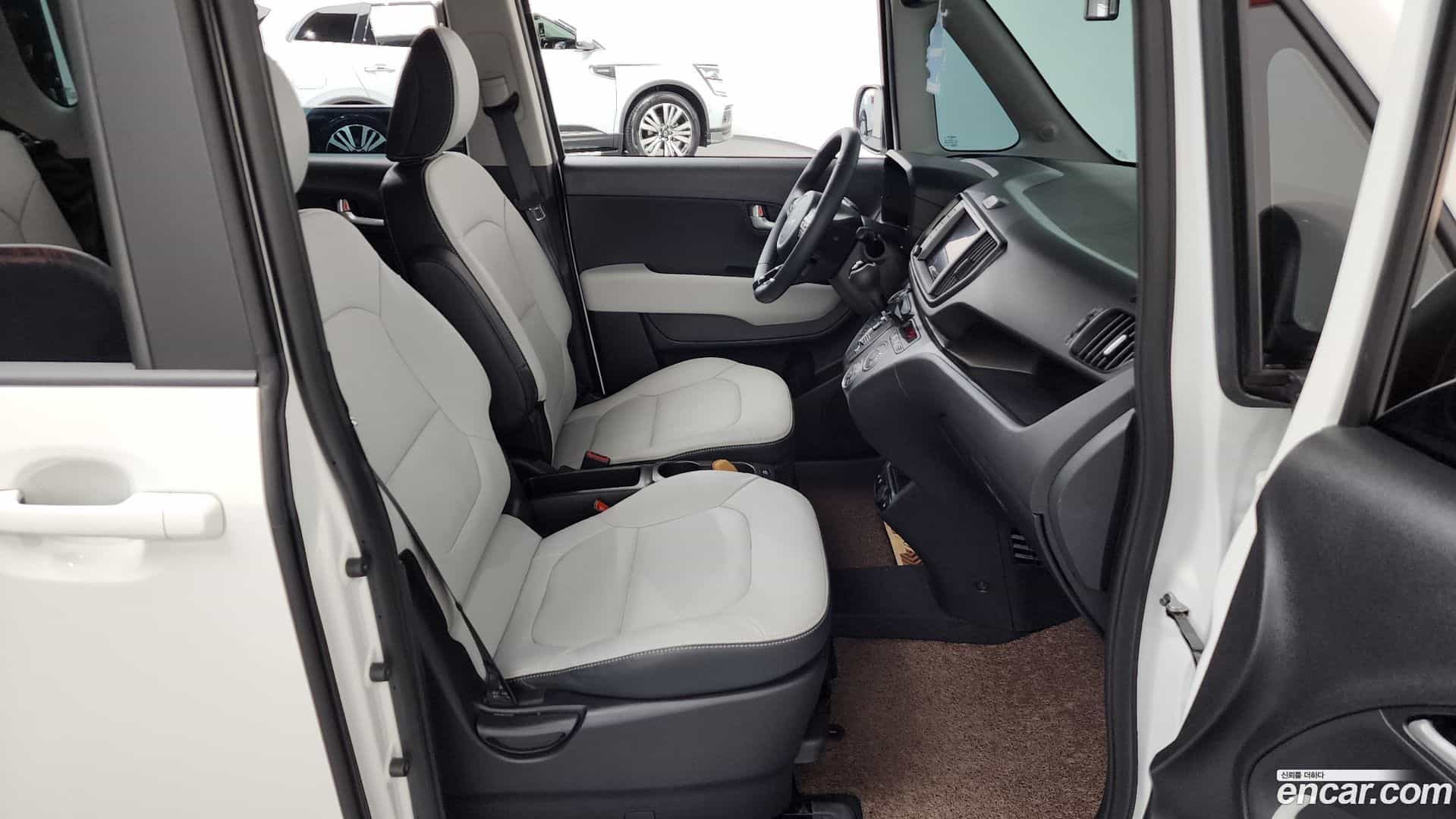 RAY Kia 2025.0-INNER-036