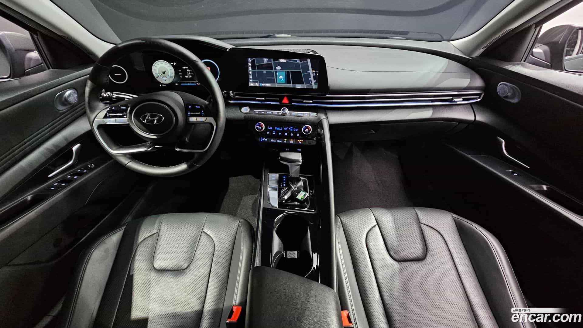 AVANTE Hyundai 2020.3-INNER-007