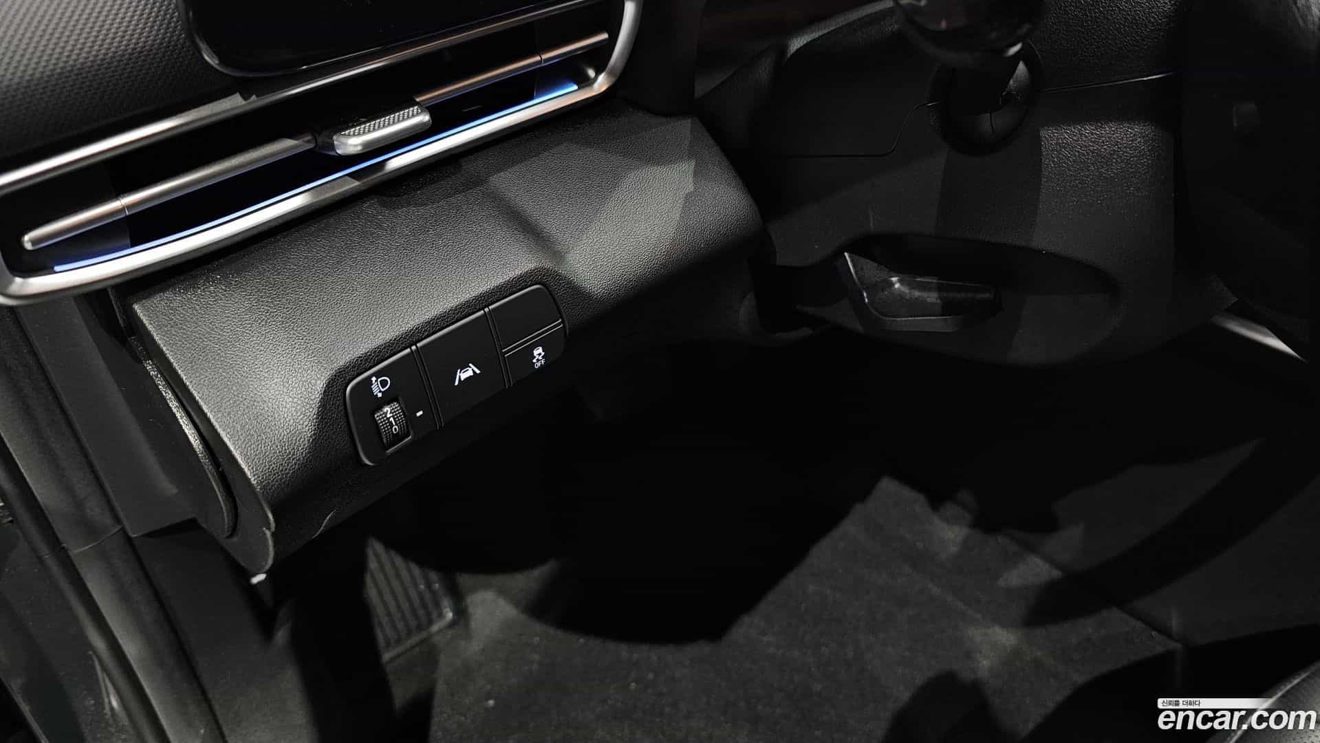 AVANTE Hyundai 2020.3-OPTION-022