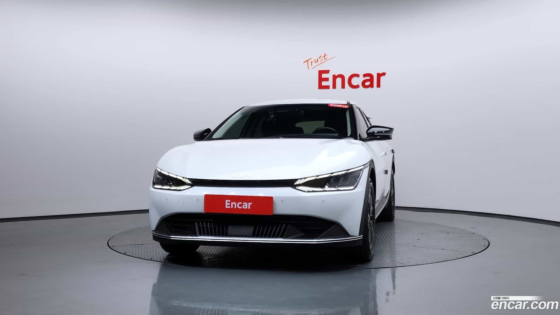 EV6 Kia 2023.2-OUTER-003