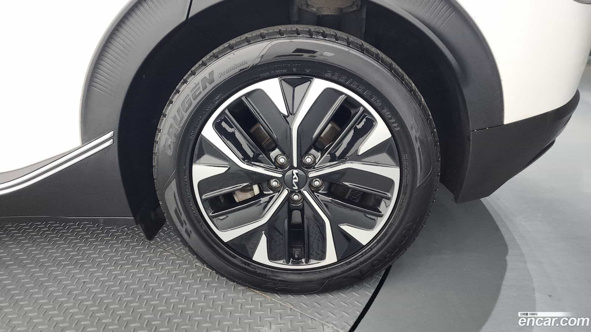 EV6 Kia 2023.2-OUTER-031