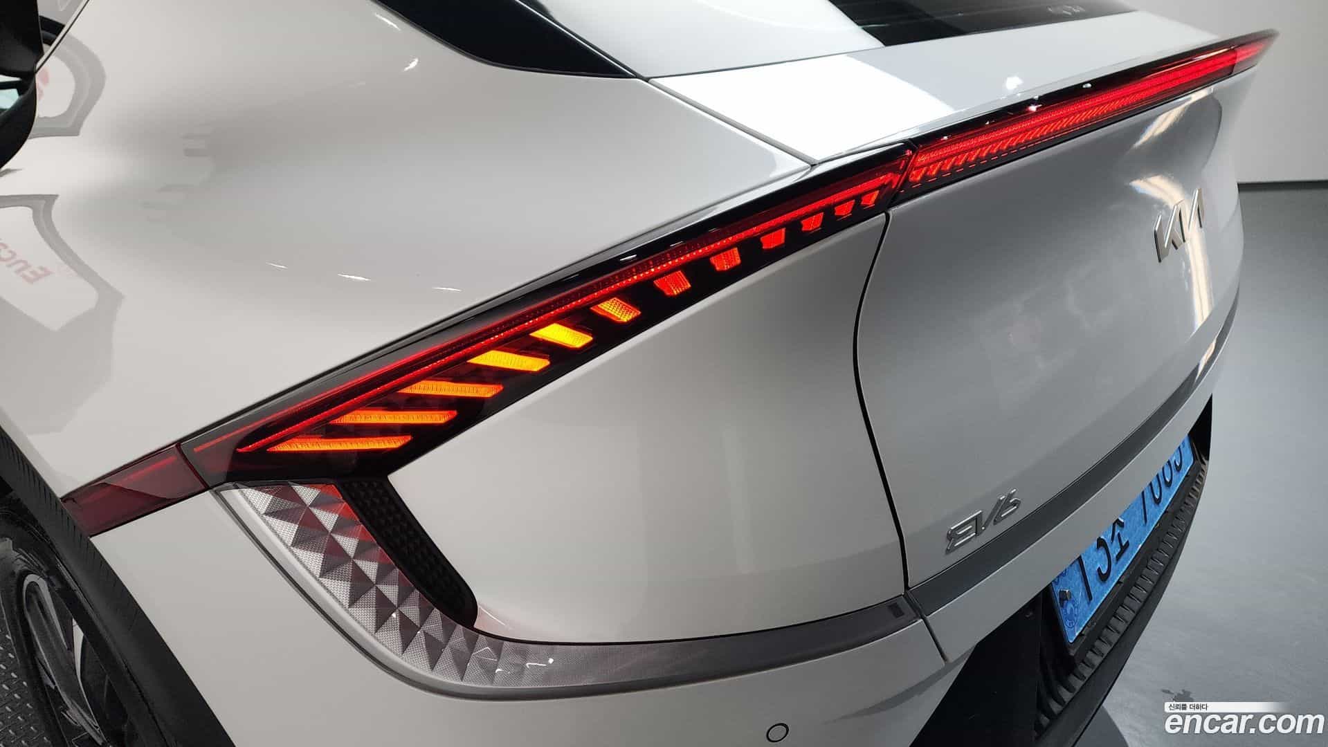EV6 Kia 2023.2-OUTER-033