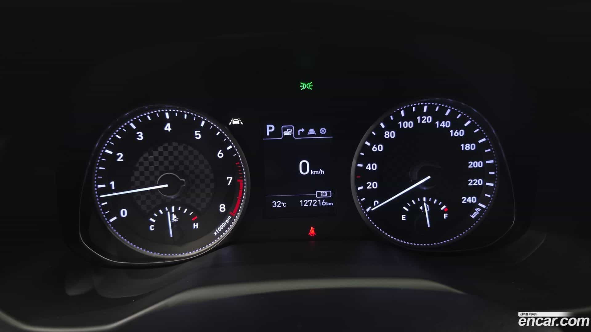 AVANTE Hyundai 2019.5-INNER-008
