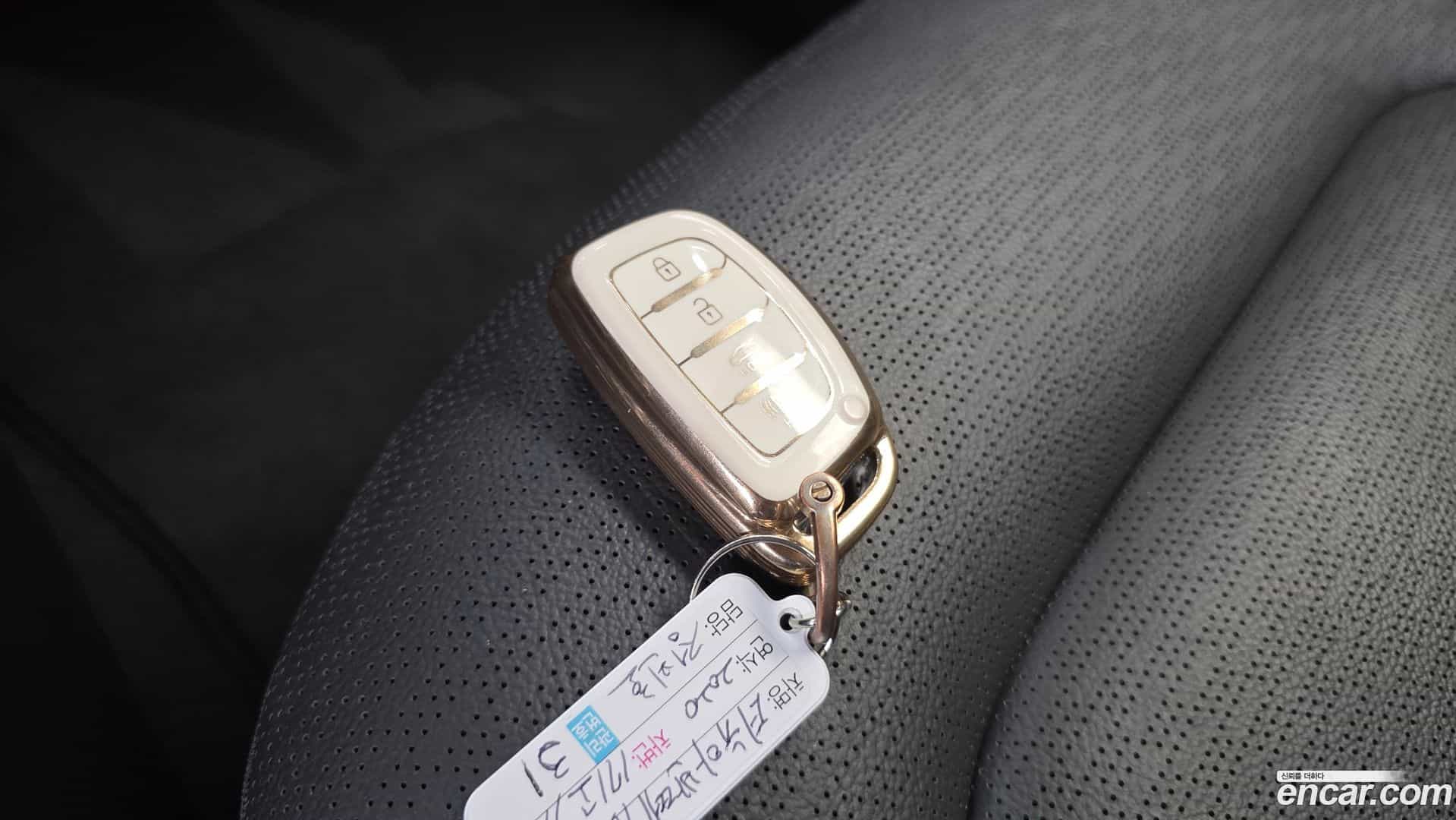 AVANTE Hyundai 2019.5-OPTION-024