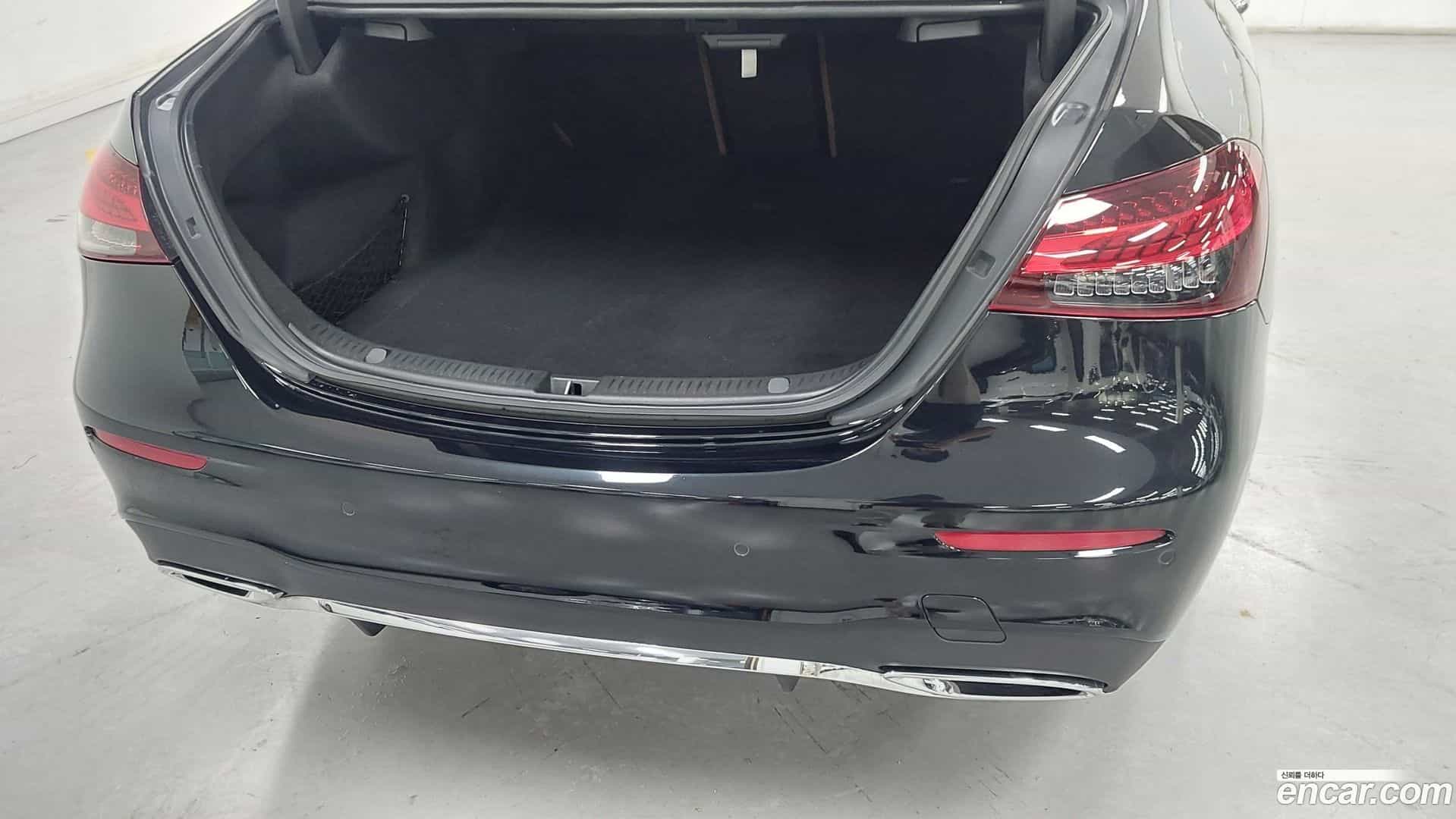E-Class Mercedes-Benz 2023.2-OPTION-015