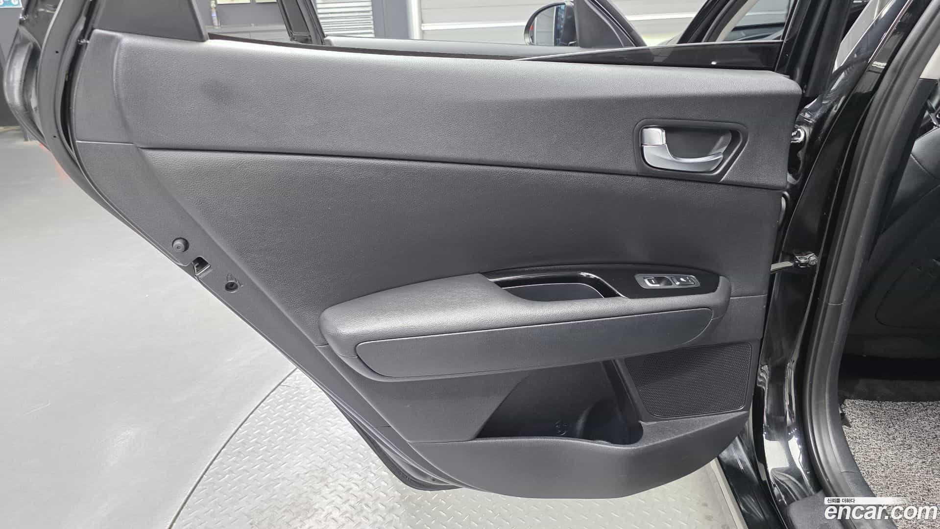 K5 Kia 2019.3-INNER-035