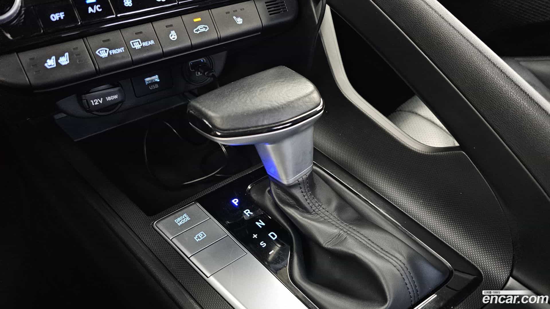 AVANTE Hyundai 2021.6-INNER-009