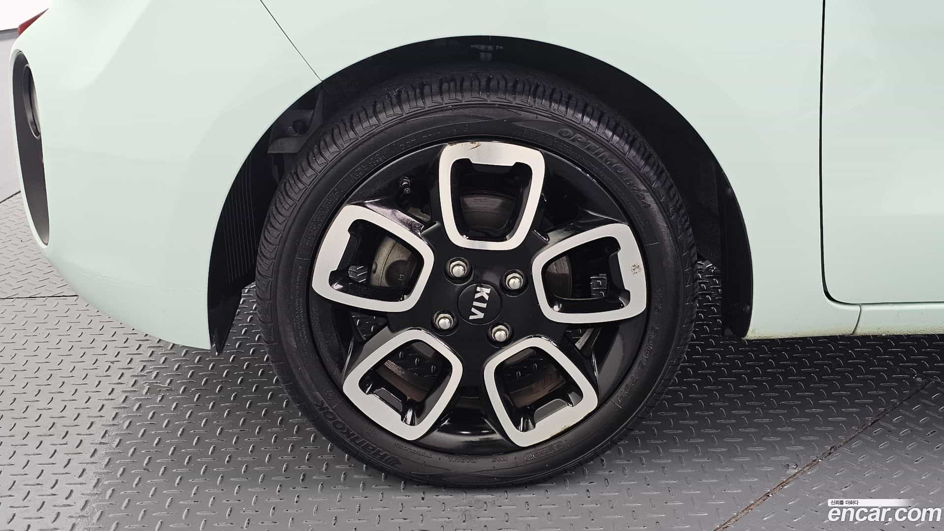 RAY Kia 2021.3-OUTER-005