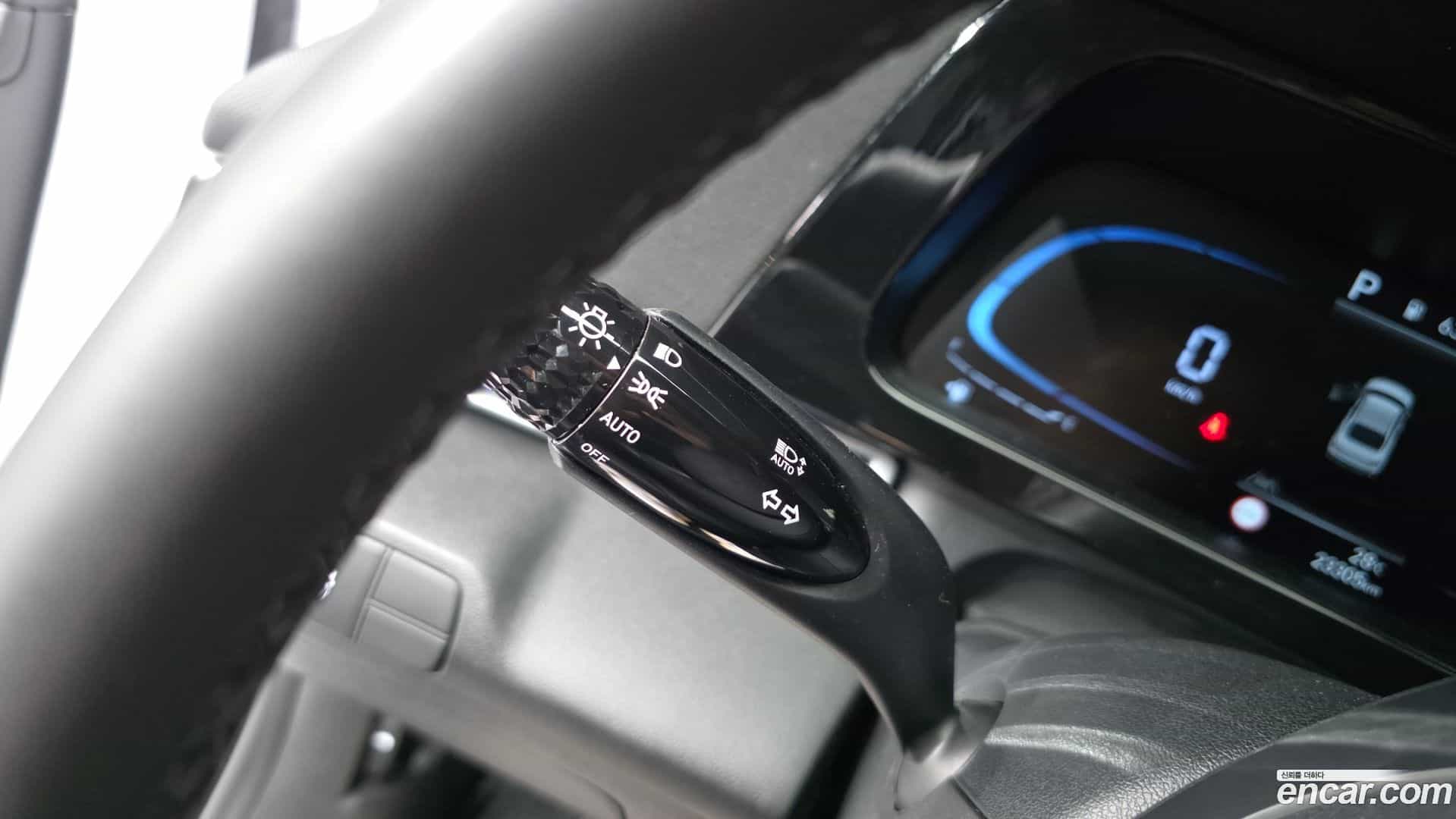 AVANTE Hyundai 2024.10-OPTION-024