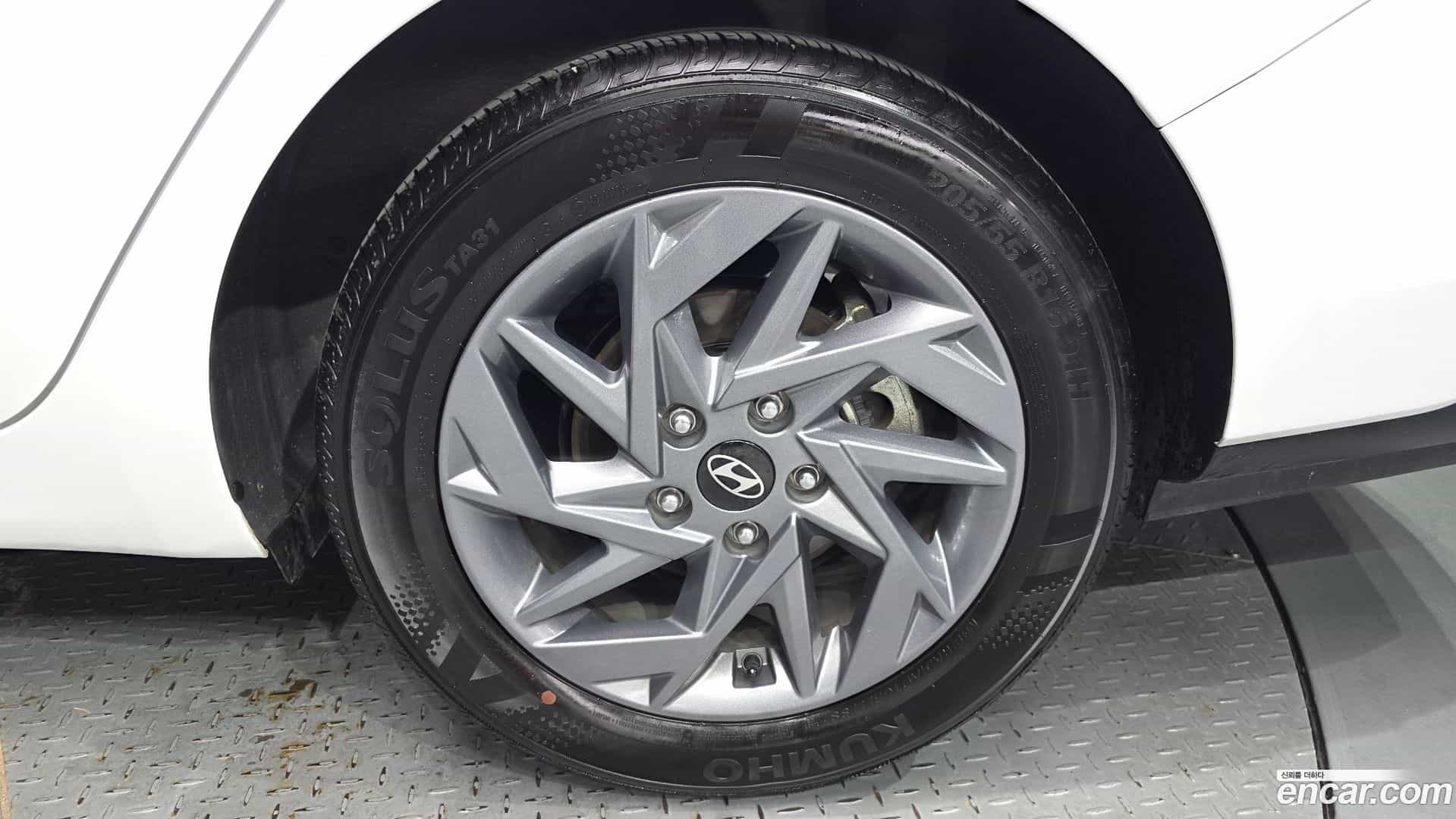 AVANTE Hyundai 2024.10-OUTER-031
