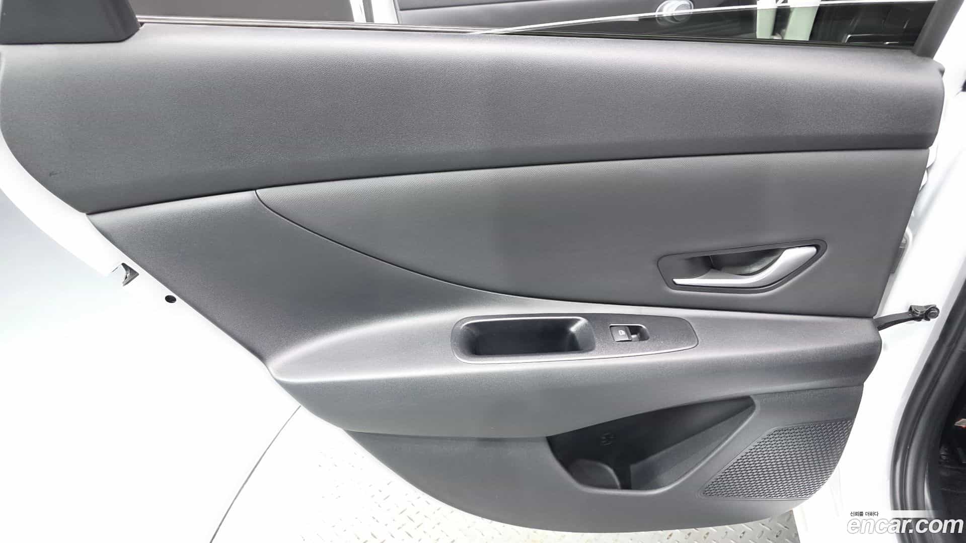 AVANTE Hyundai 2024.10-INNER-035