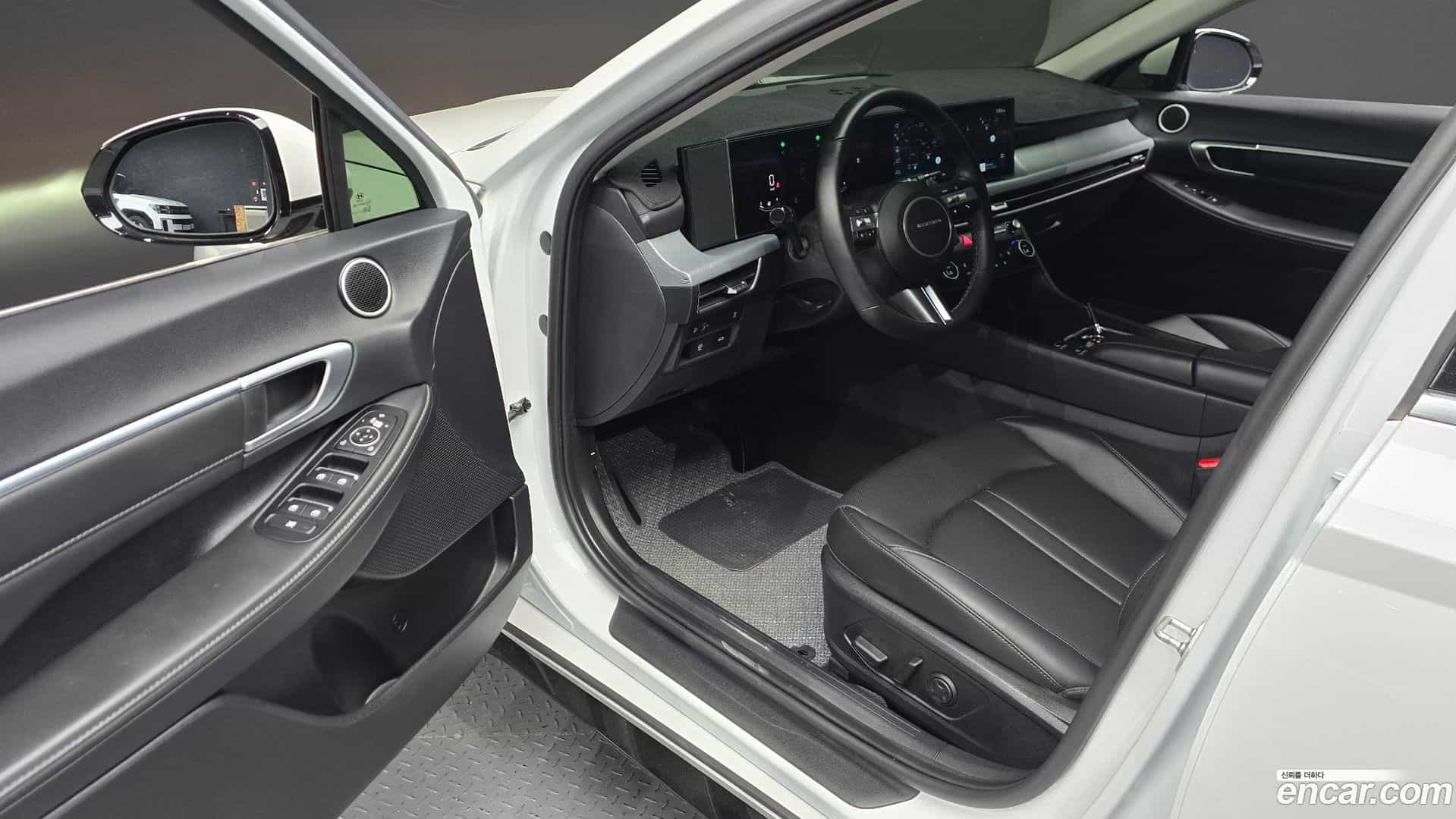 Sonata Hyundai 2024.3-INNER-010