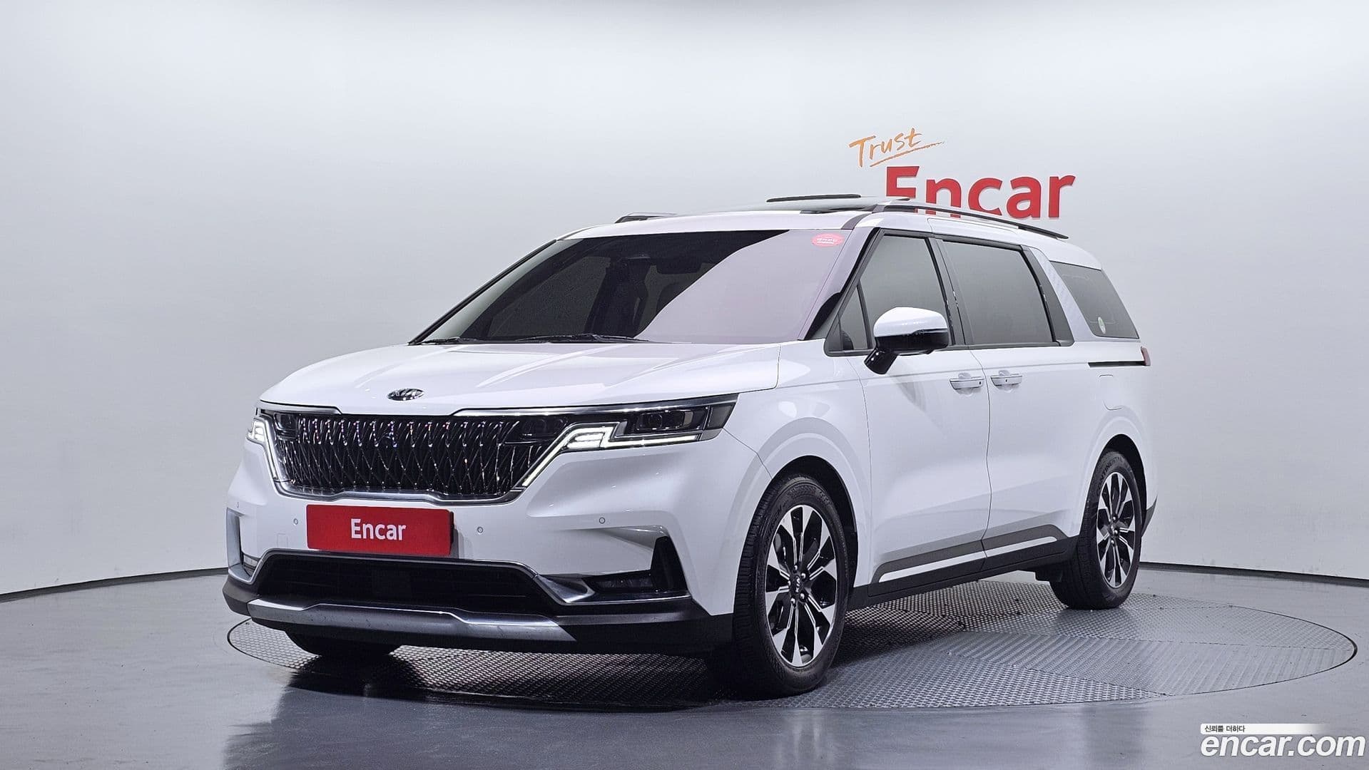 Main__Slider__Photo:Canival Kia 2021.2-0