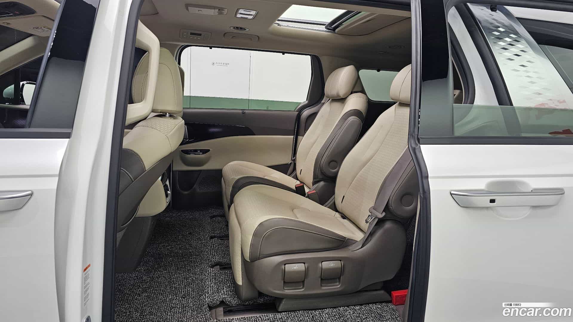 Canival Kia 2021.2-OPTION-016