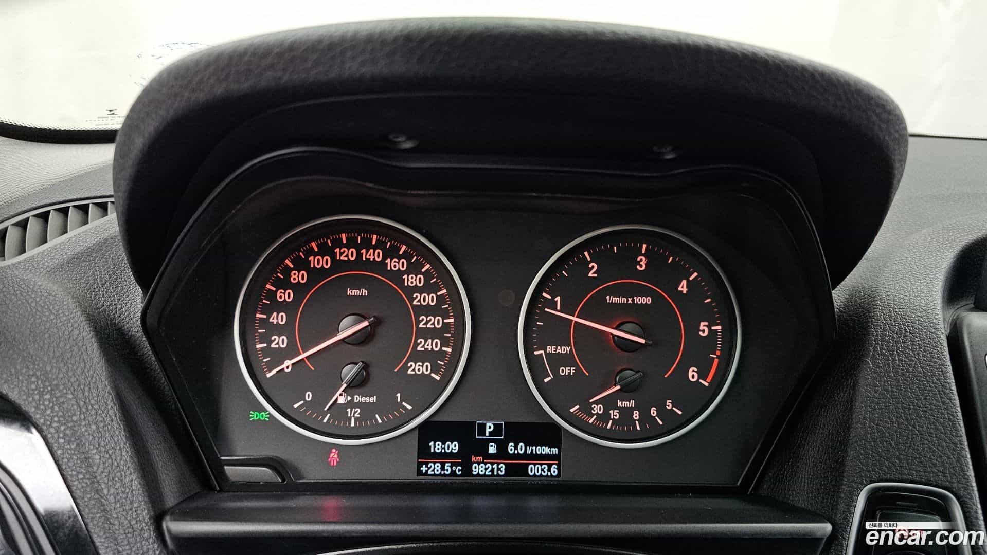 1-Series BMW 2015.10-INNER-008