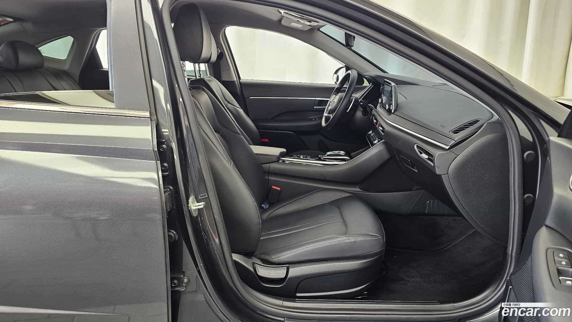 Sonata Hyundai 2020.3-OPTION-015
