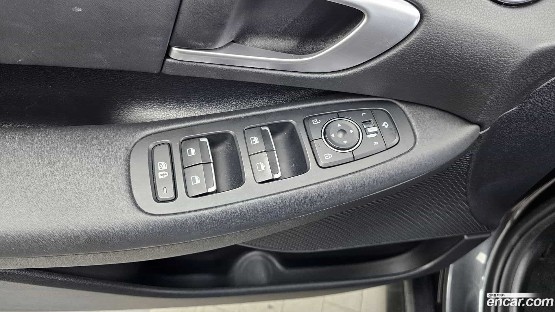 Sonata Hyundai 2020.3-OPTION-041