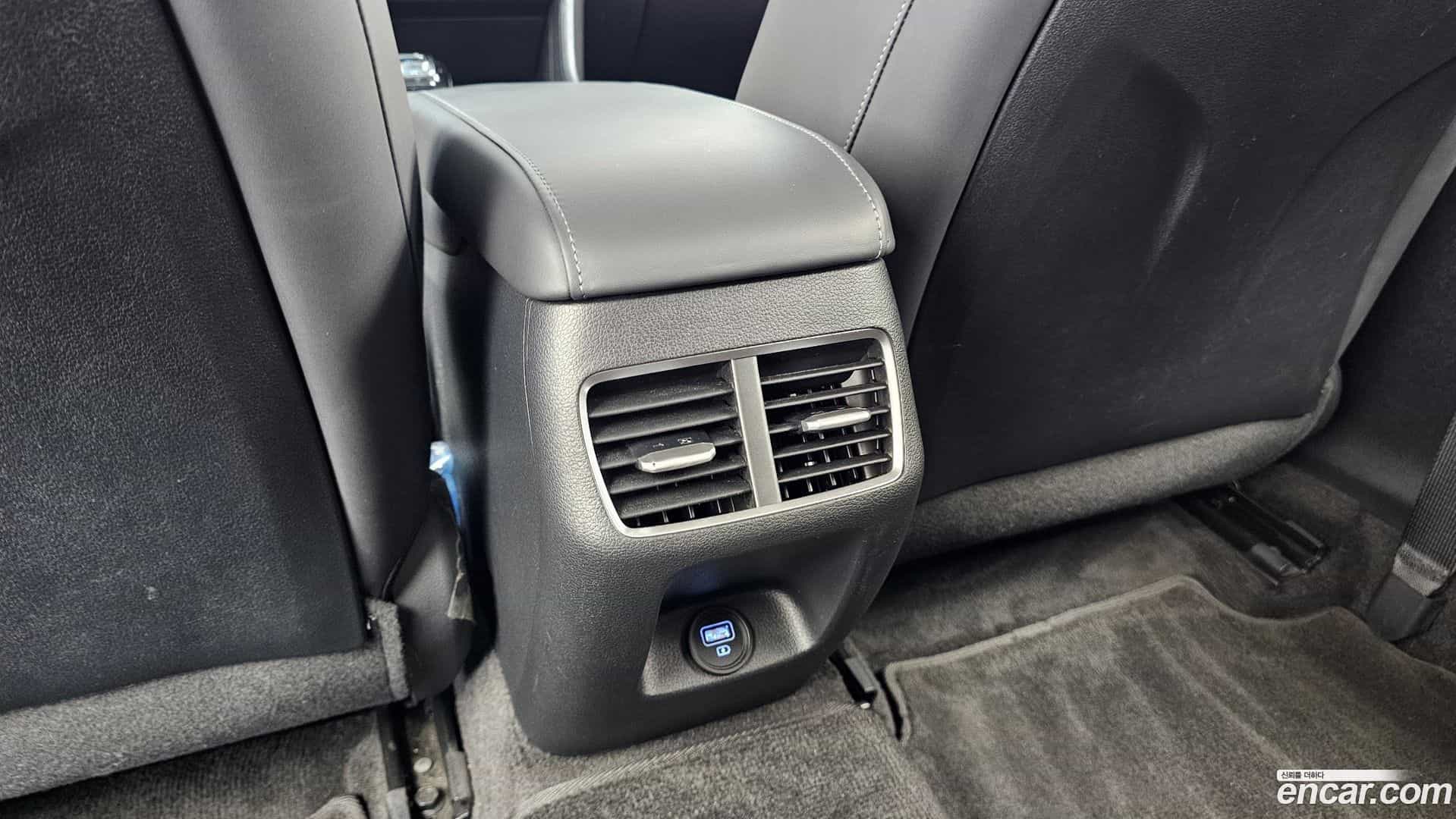 Sonata Hyundai 2020.3-OPTION-043