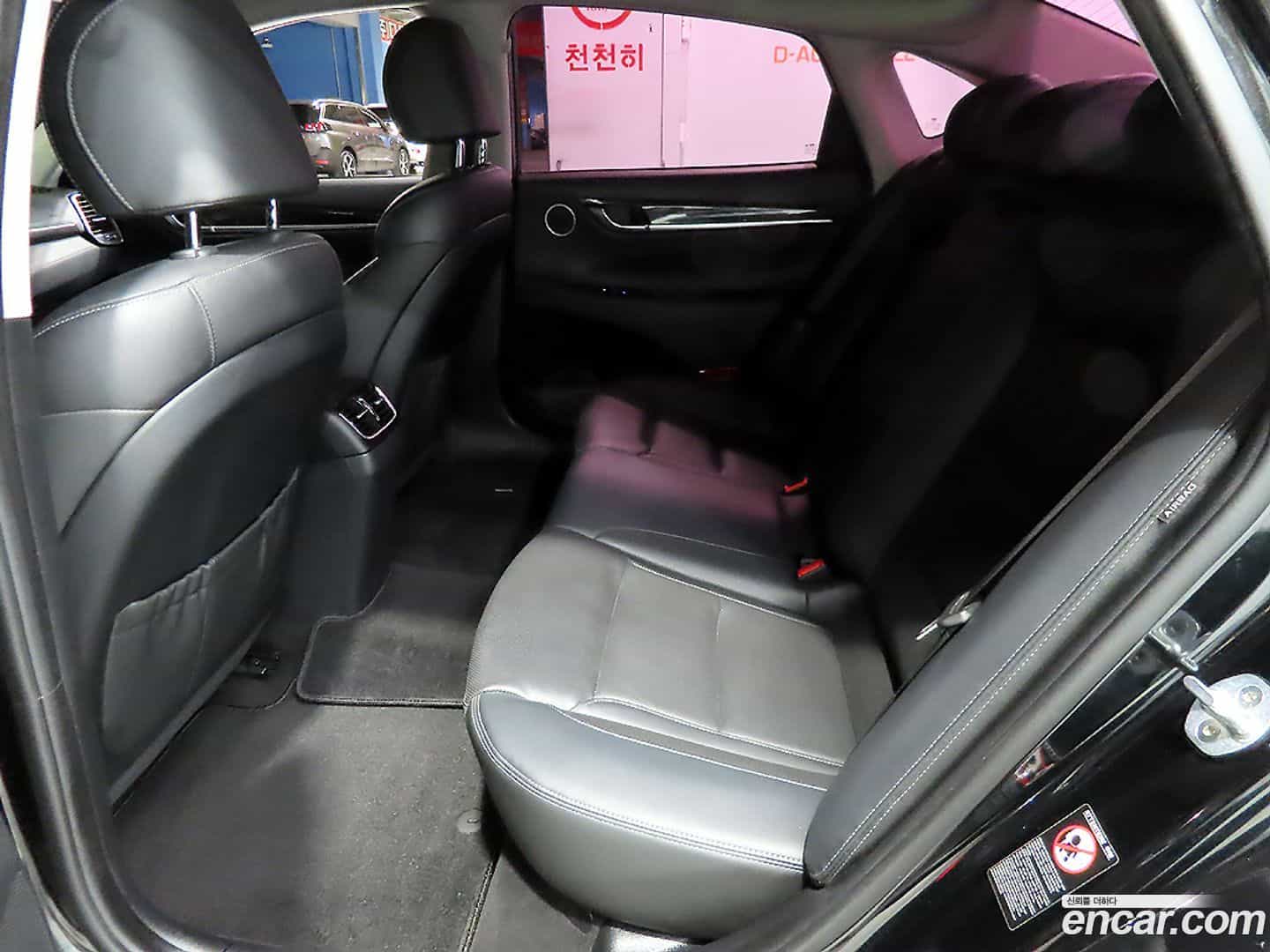 Grandeur Hyundai 2017.3-INNER-007