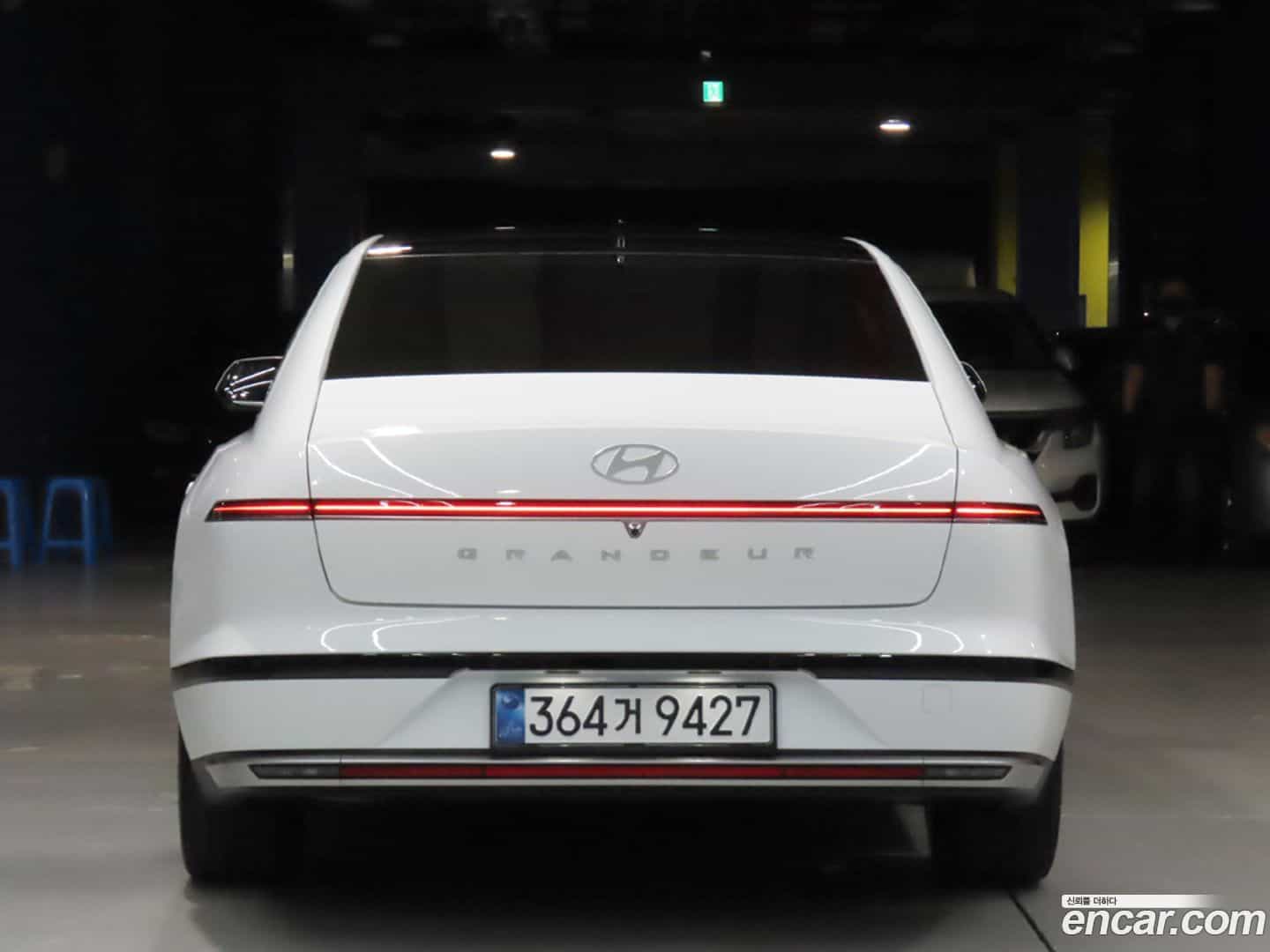 Grandeur Hyundai 2023.3-OUTER-003
