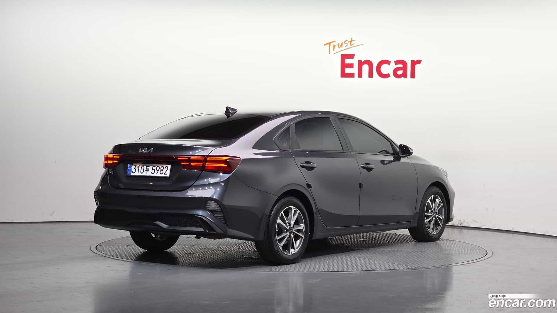 K3 Kia 2022.10-OUTER-002
