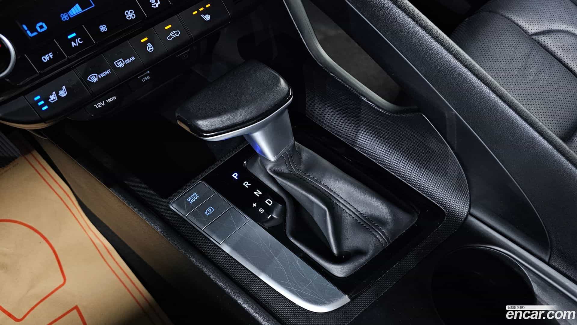 AVANTE Hyundai 2021.5-INNER-009