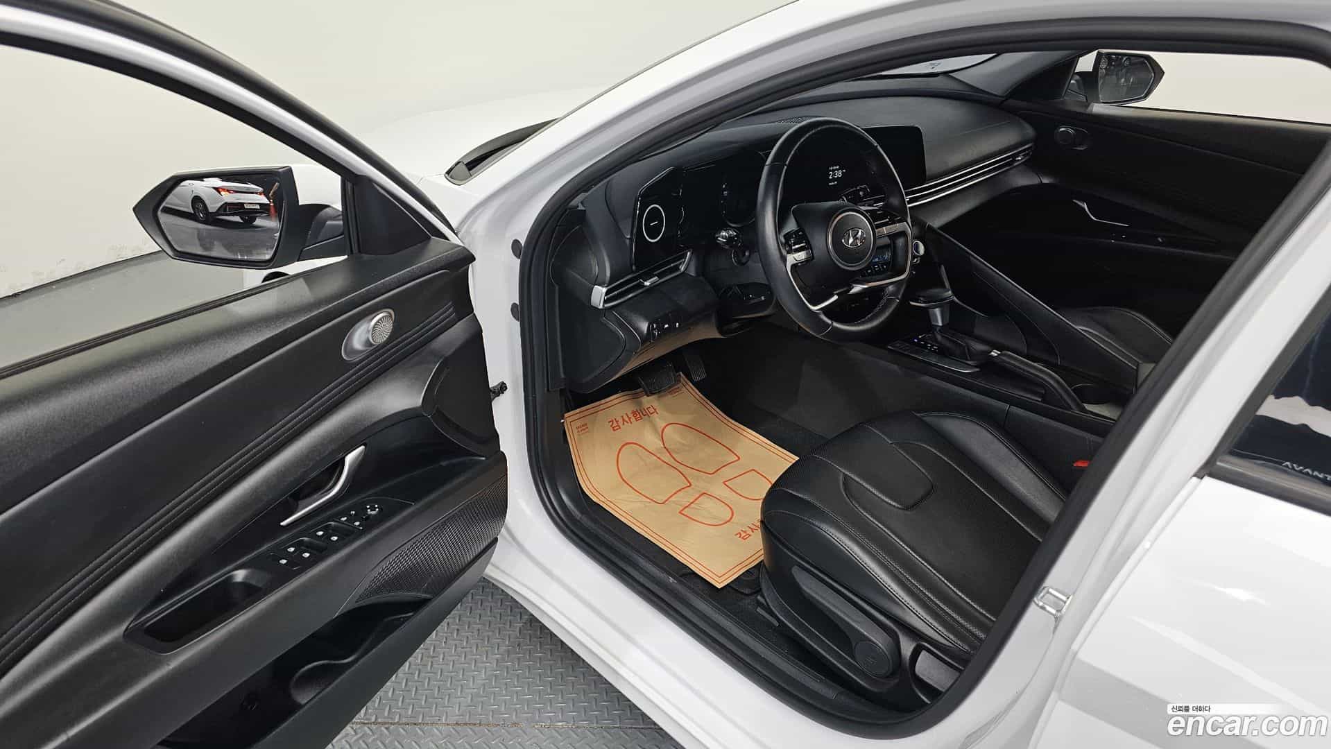 AVANTE Hyundai 2021.5-INNER-010