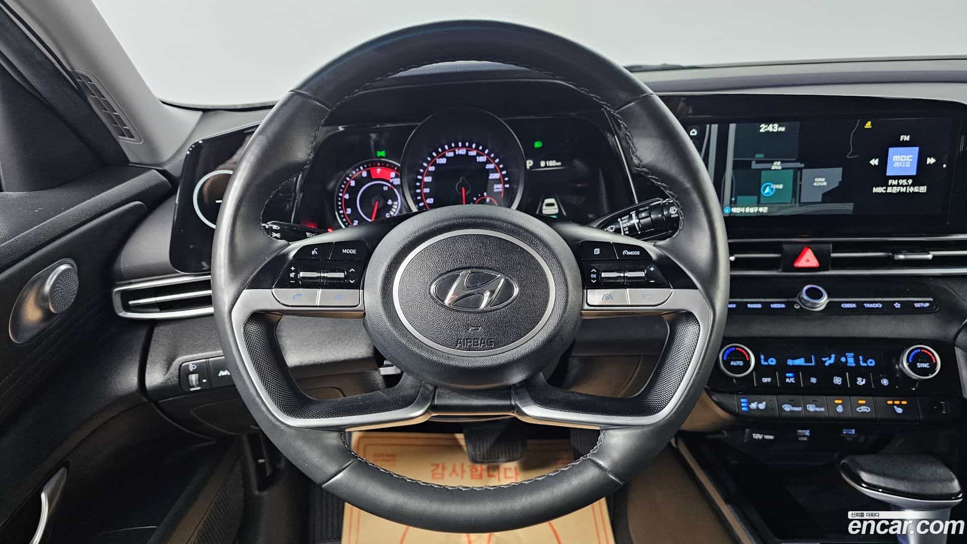 AVANTE Hyundai 2021.5-OPTION-017