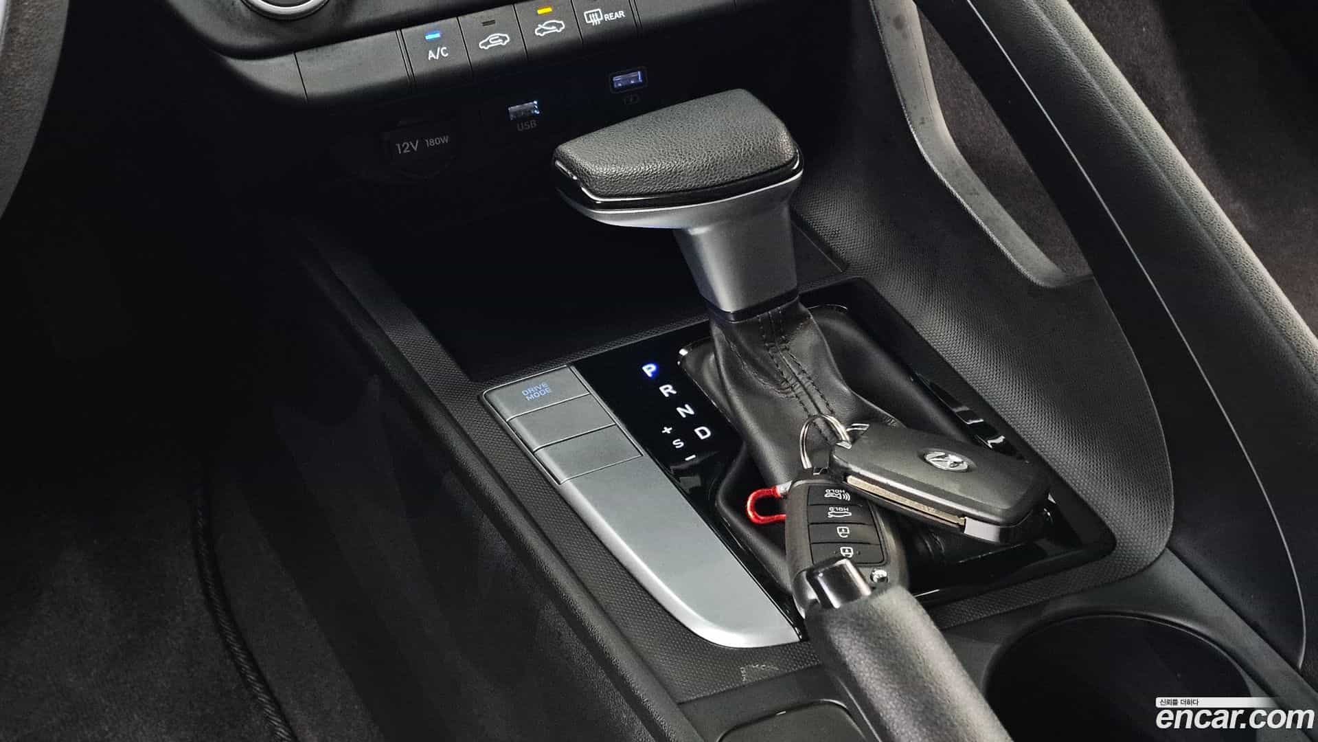 AVANTE Hyundai 2021.6-INNER-009