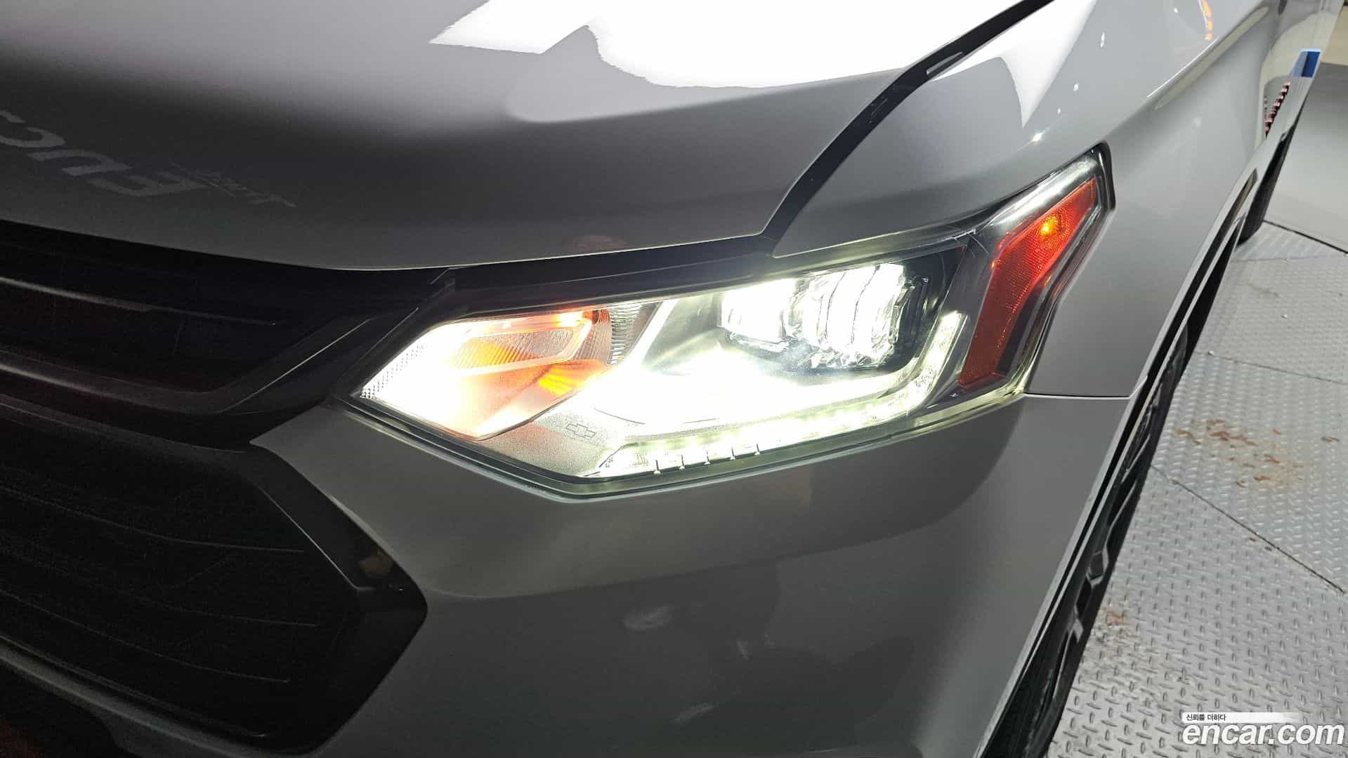 Traverse Chevrolet 2020.5-OUTER-032