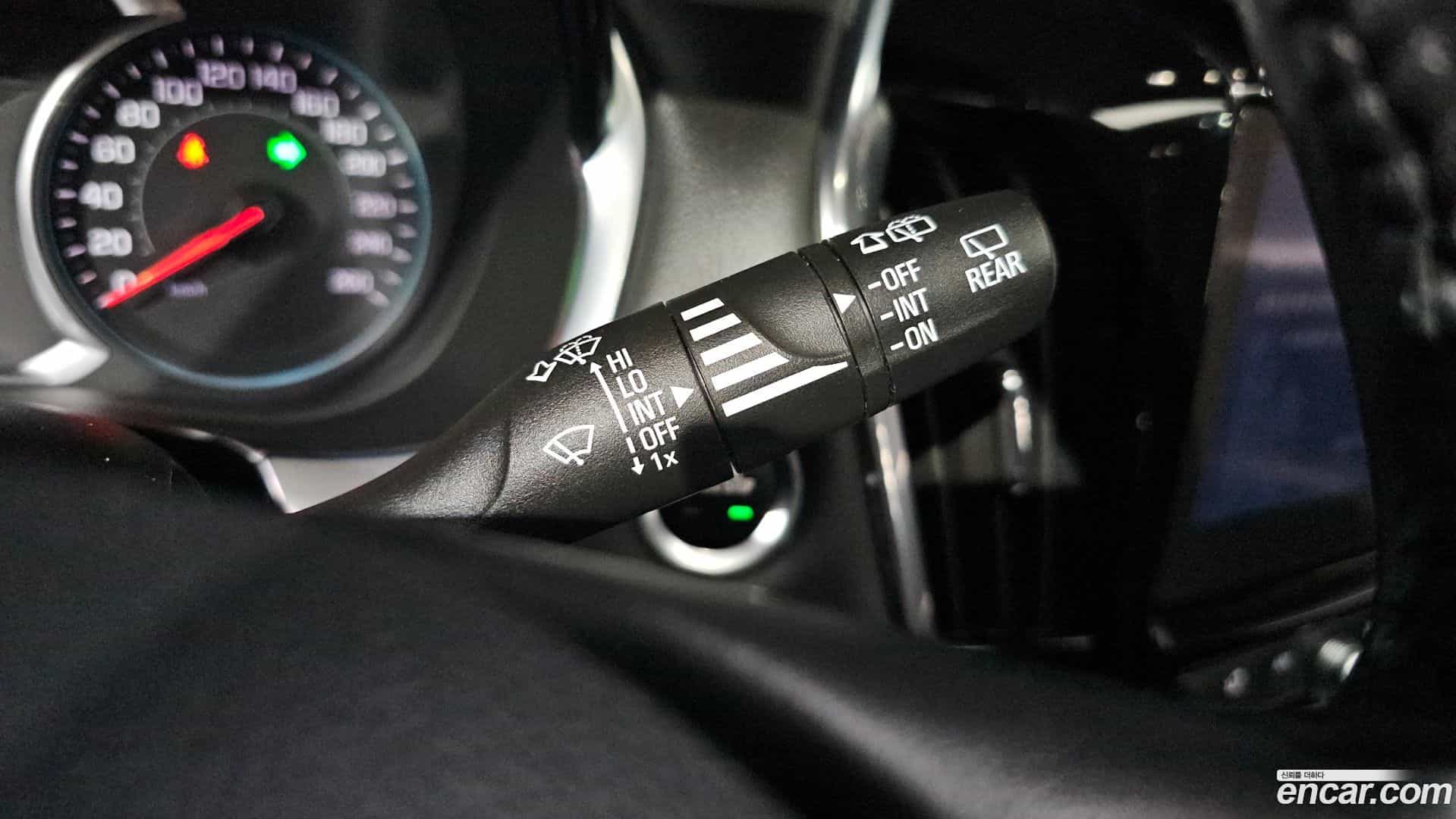 Traverse Chevrolet 2020.5-OPTION-043