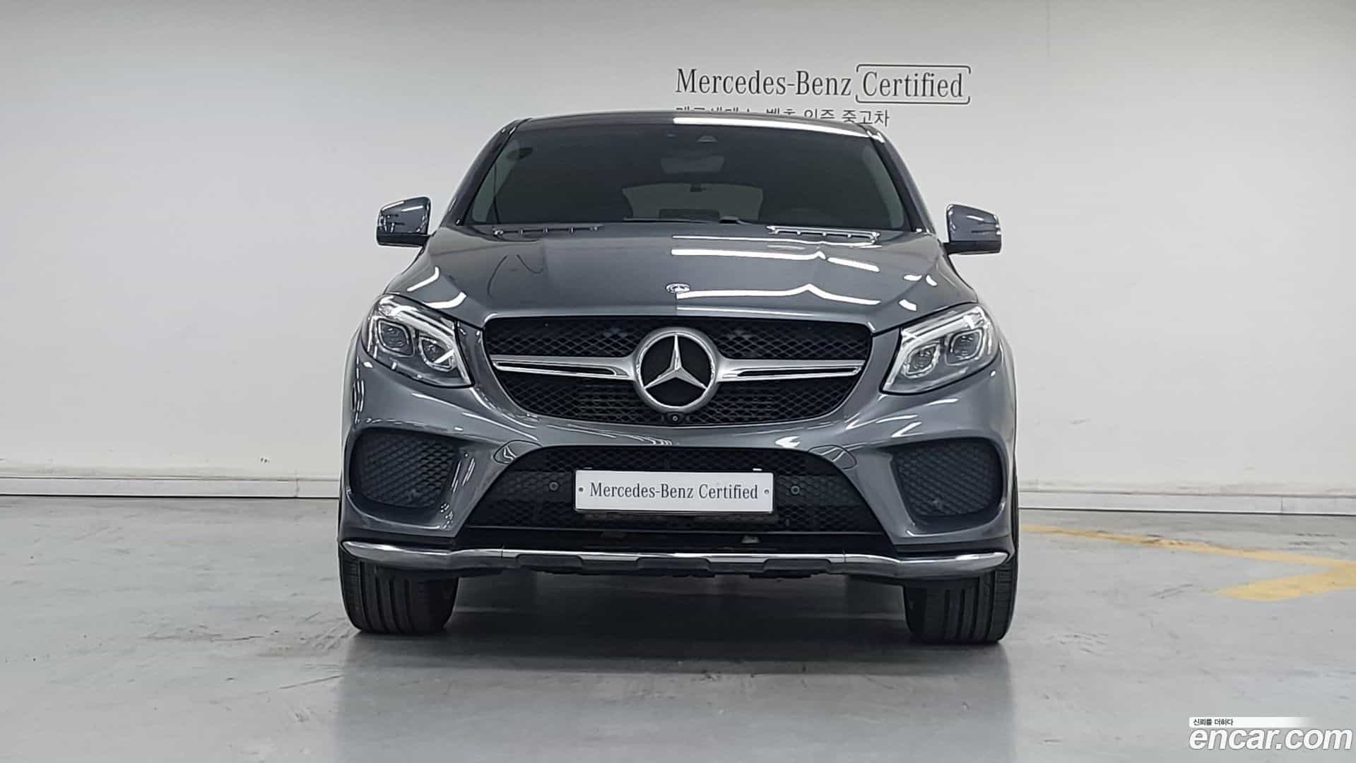 GLE-Class Mercedes-Benz 2018.4-OUTER-003