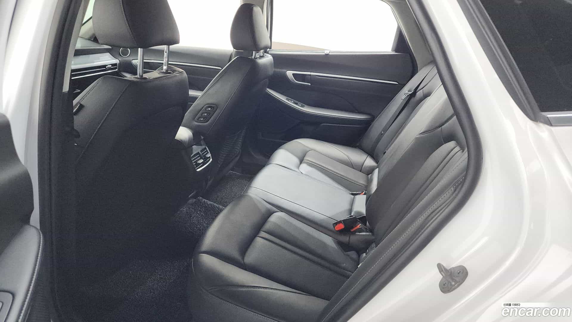 Sonata Hyundai 2025.1-OPTION-024