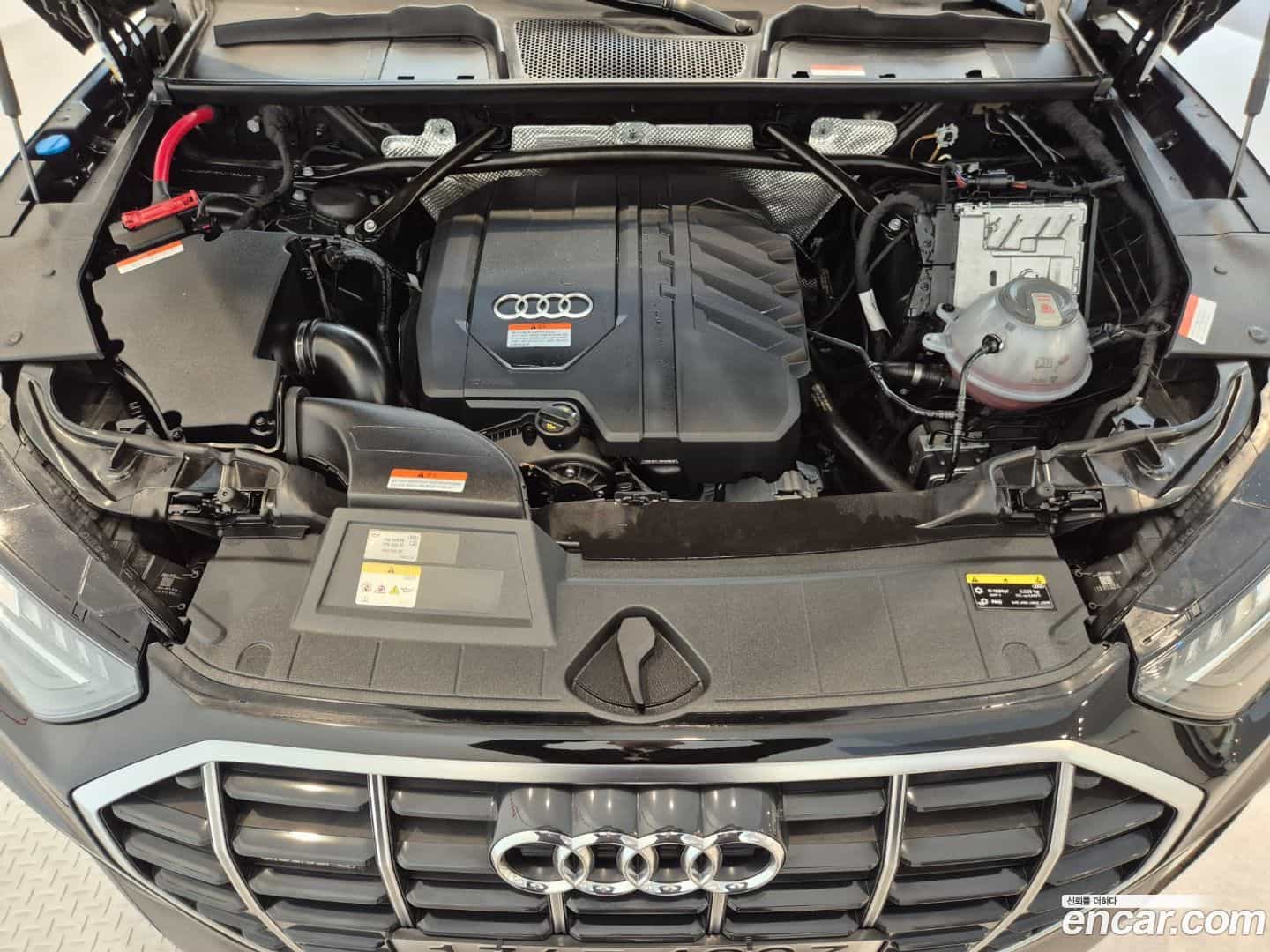 Q5 Audi 2023.11-OUTER-006